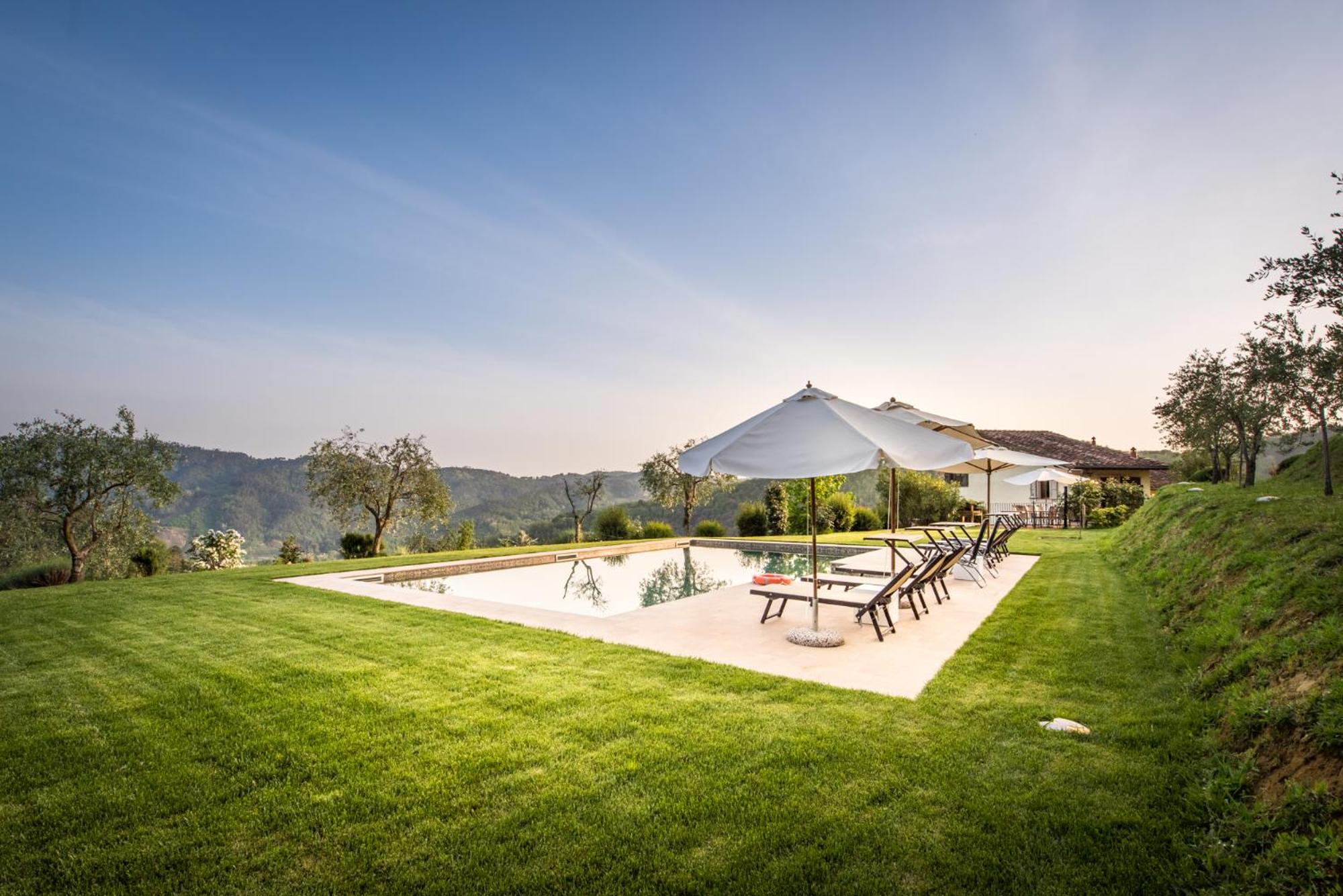 La Pianella Farmhouse view 4