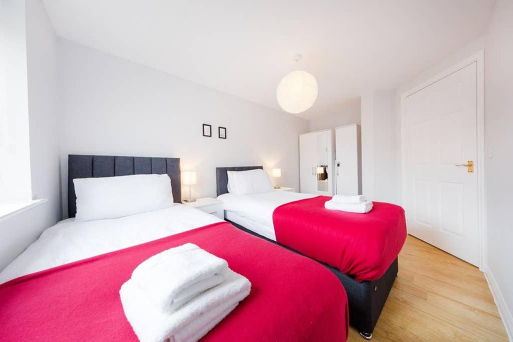 Bristol 2 Bedroom Apartment FREE PARKING view 5