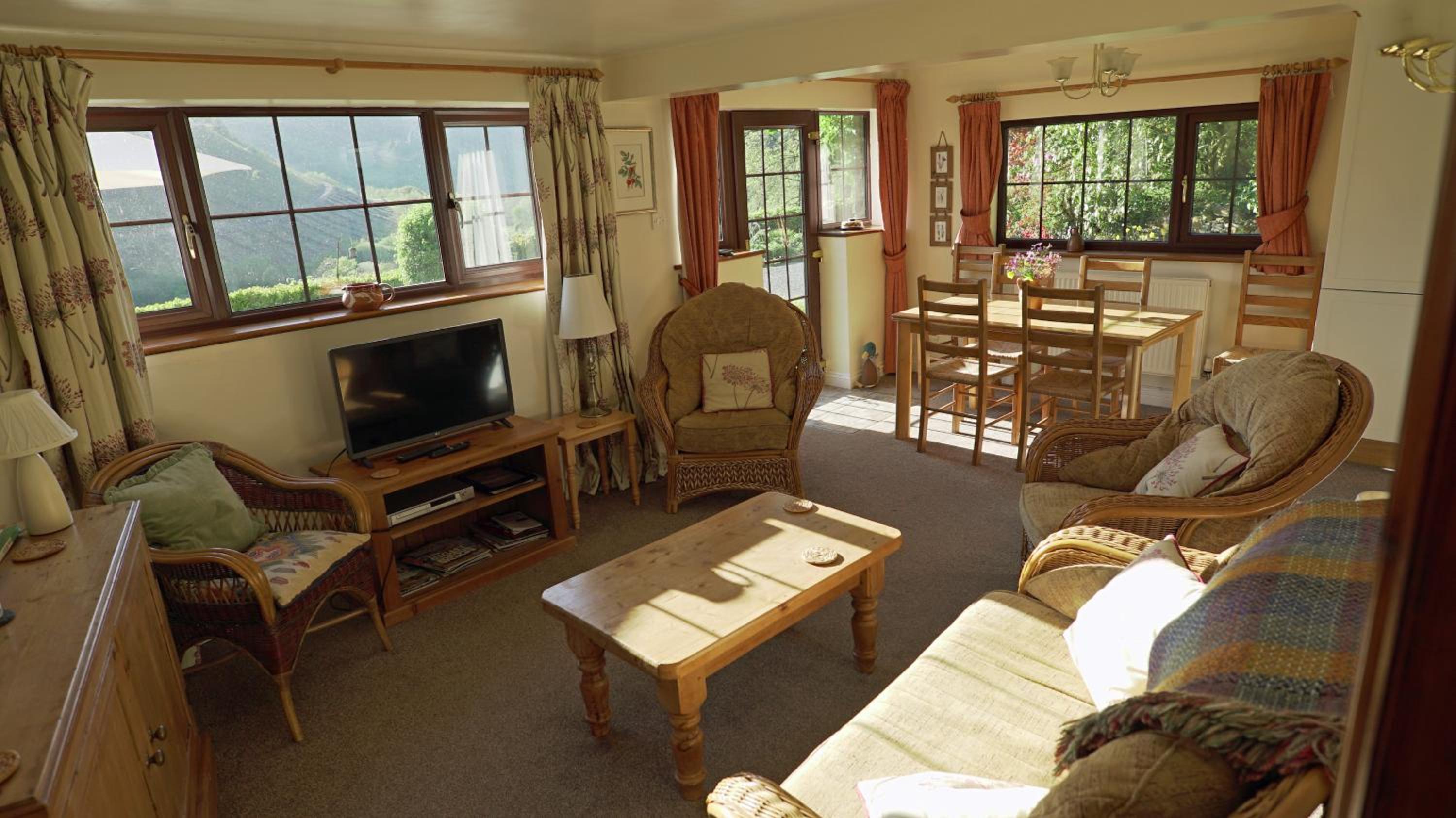 Kilsby Cottage view 4