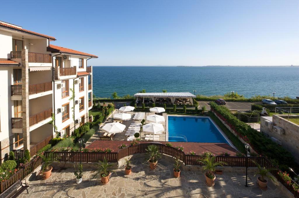 Sea View Marina Dinevi Apartments - Tryavna Beach