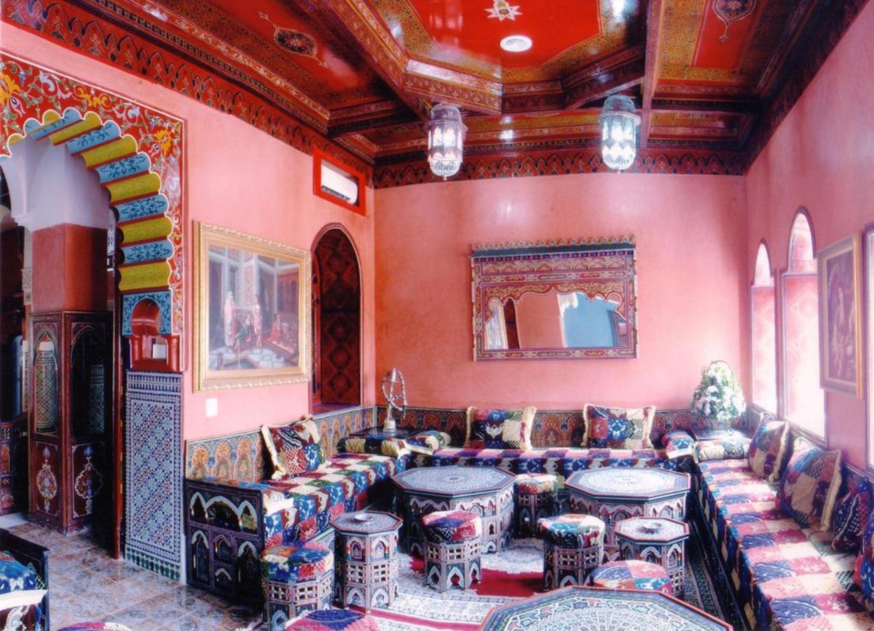 lounge