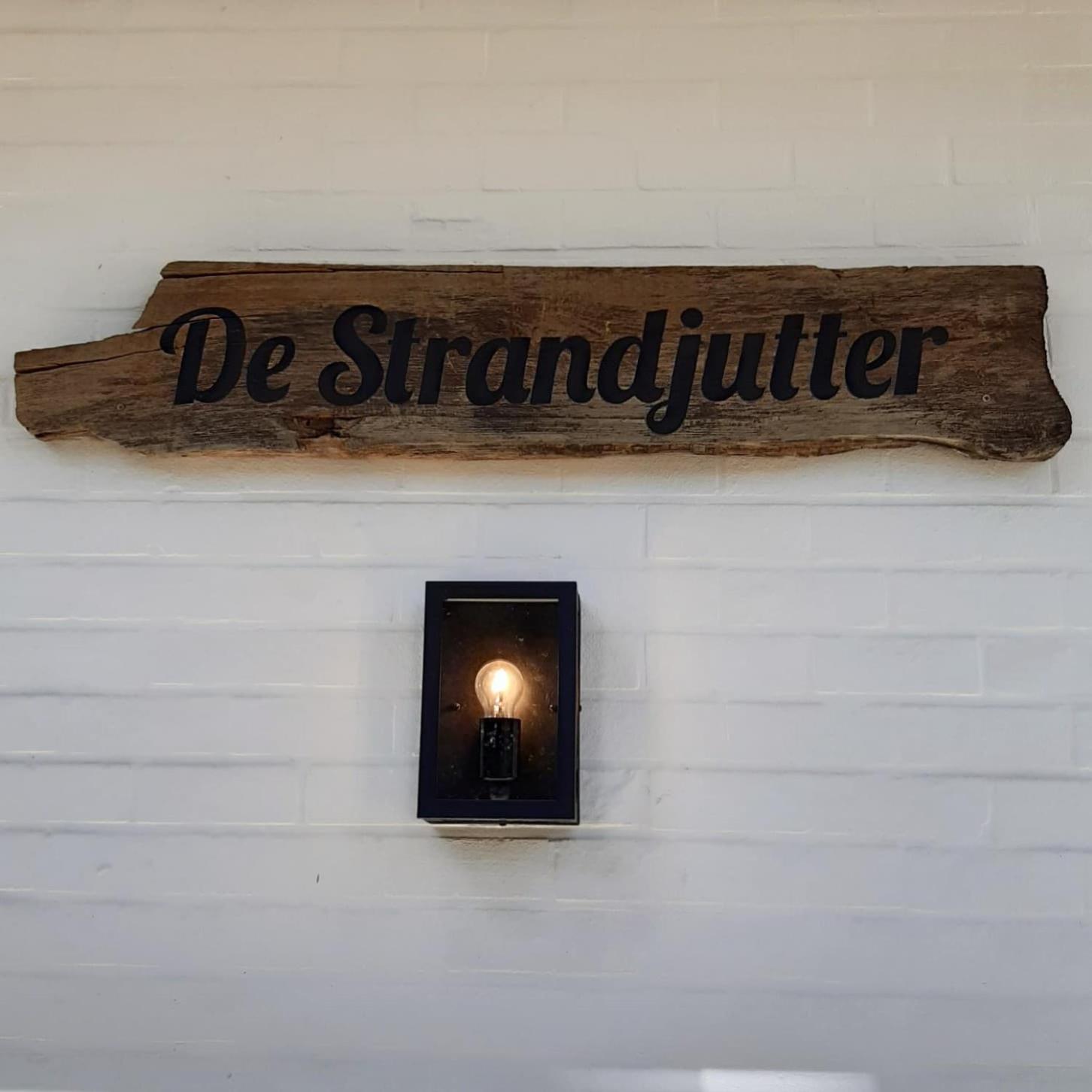 Villa De Strandjutter view 3