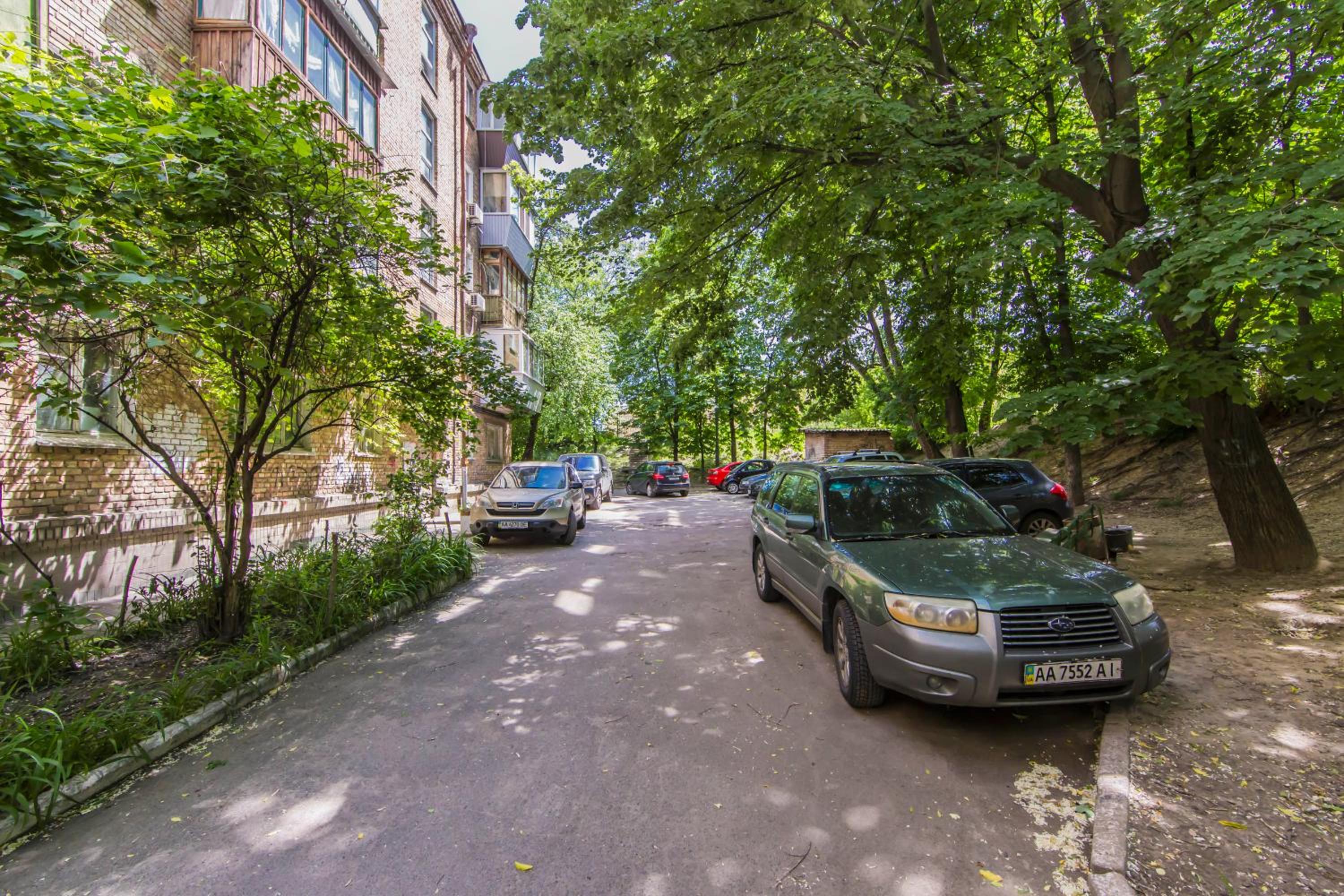 Kyiv Orange Loft view 3