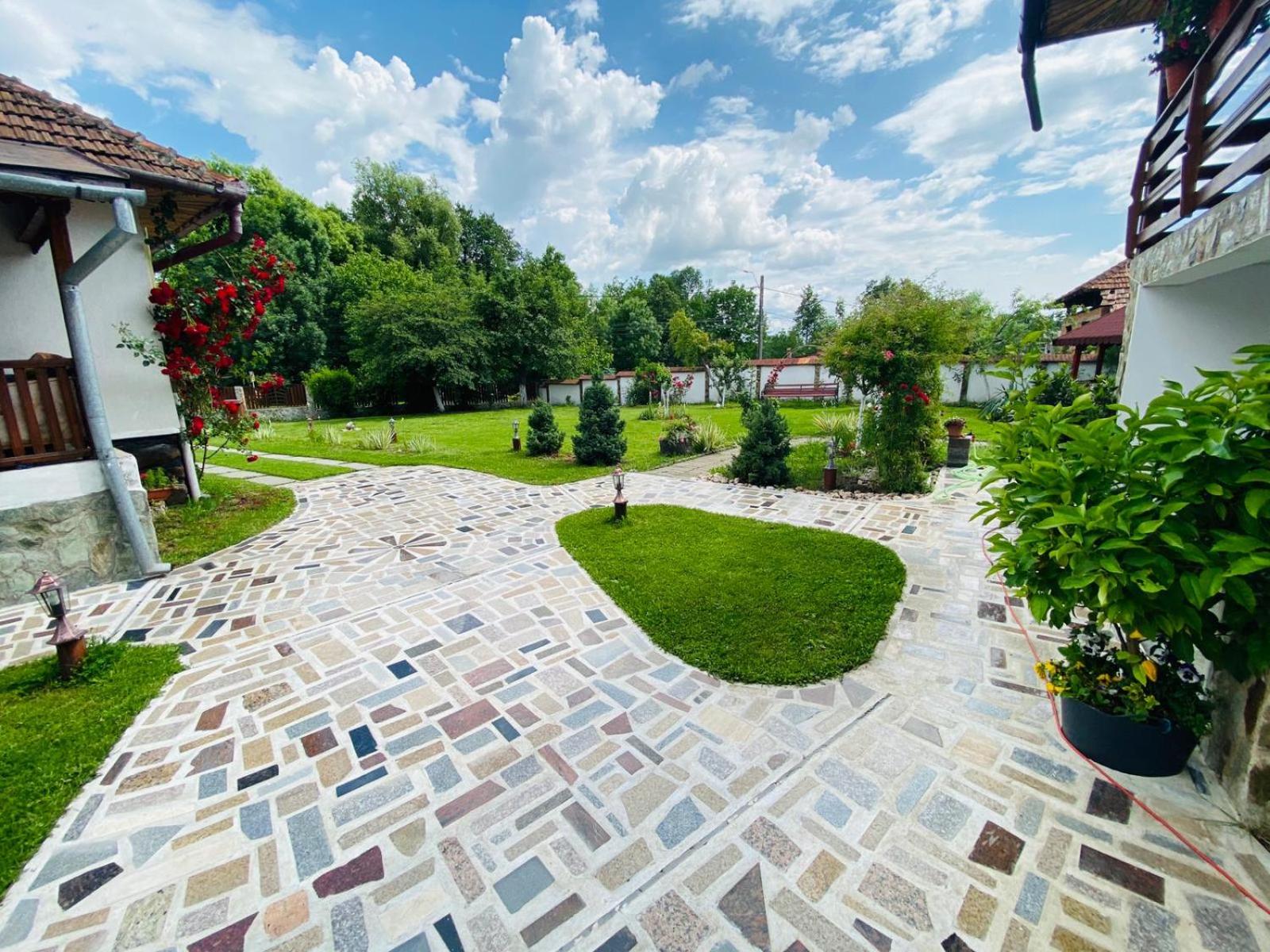 Casa de vacanță Moțata view 3