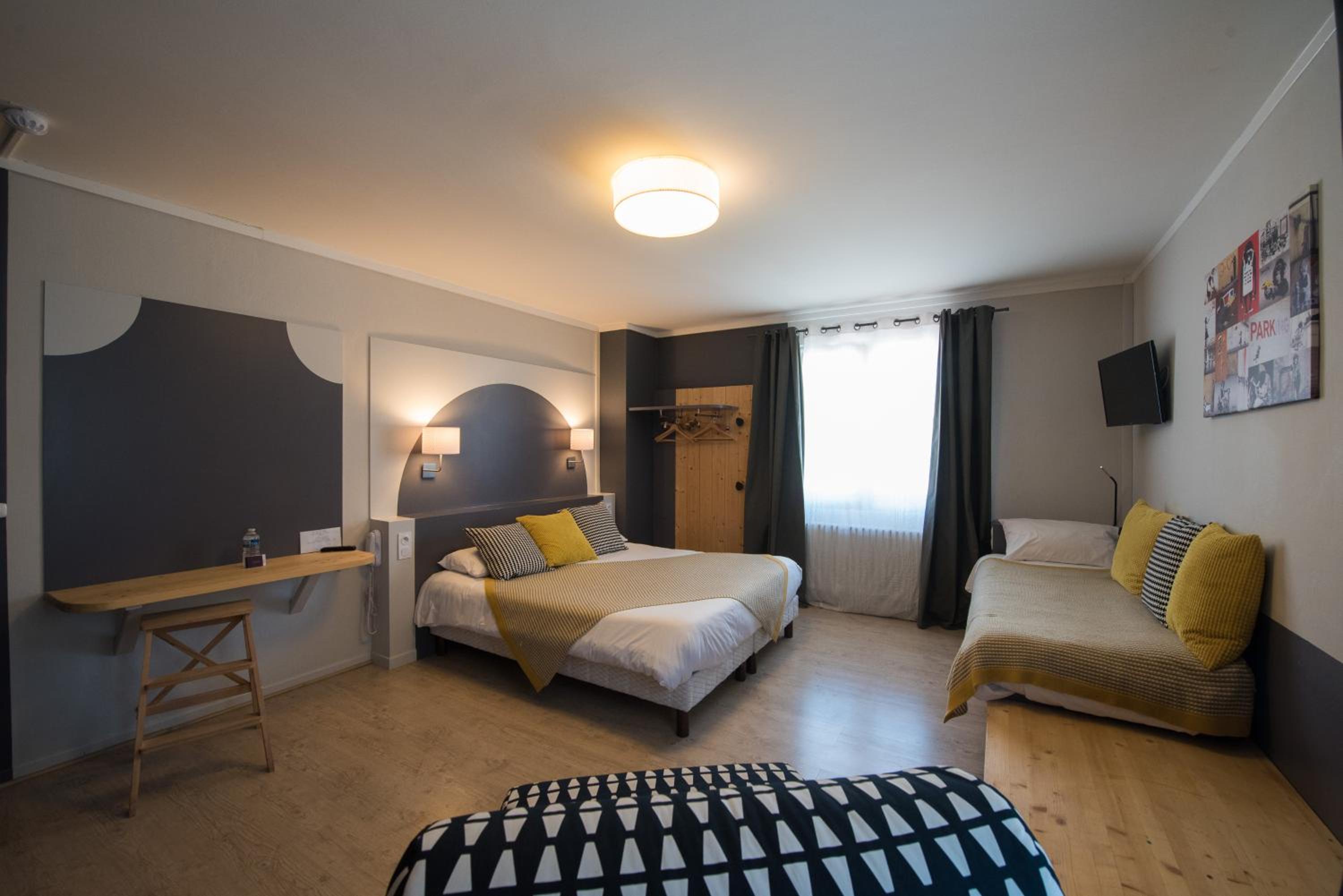 Hotel de la Placette Barcelonnette - Property Image 70