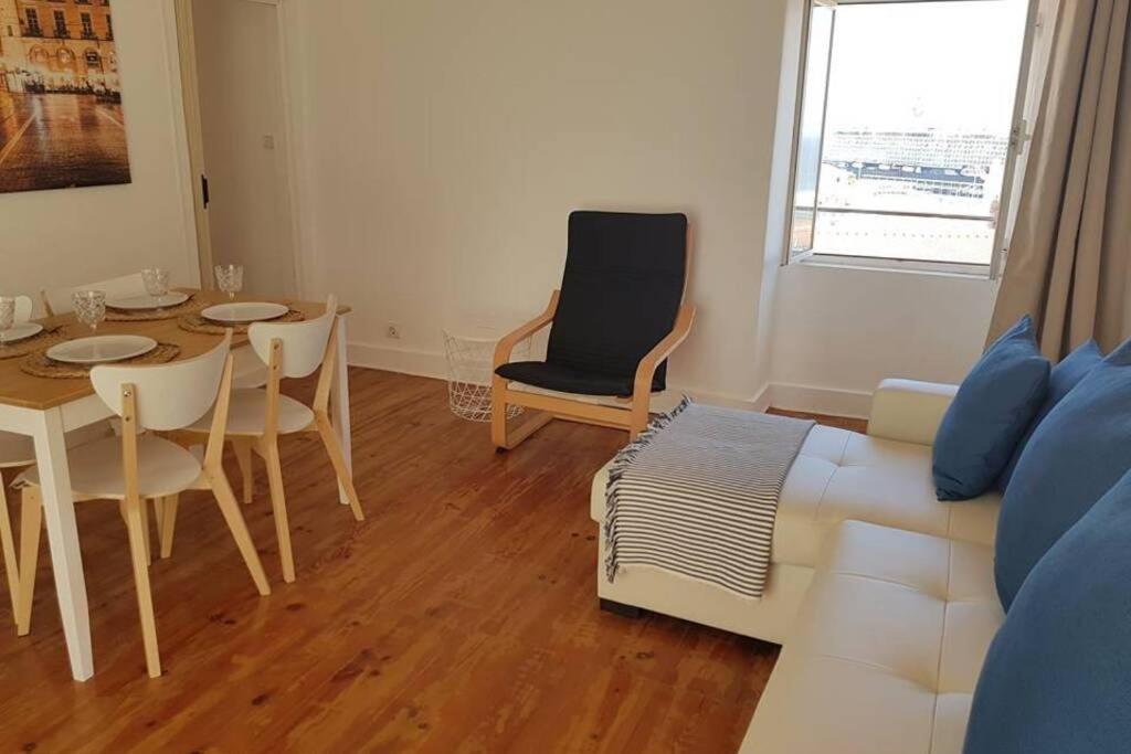 InLoveApartments - View That Calms The Soul view 5
