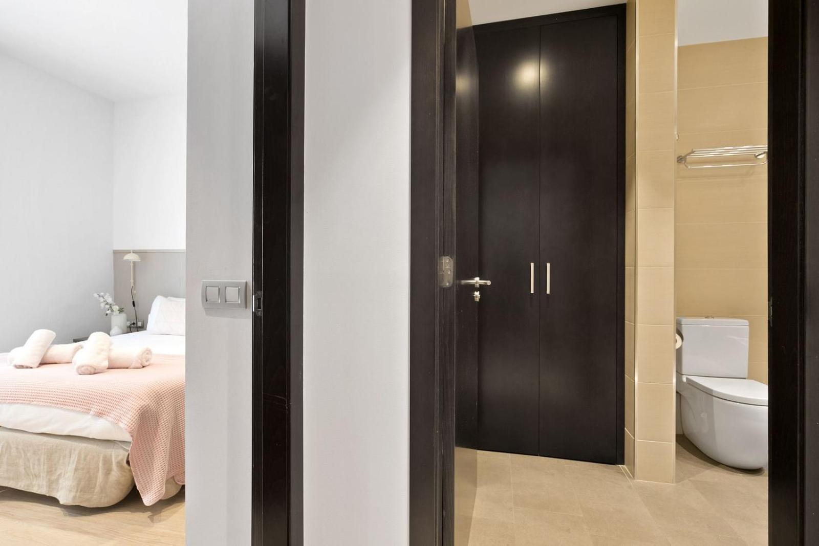 Fisa Rentals Gran Via Apartments