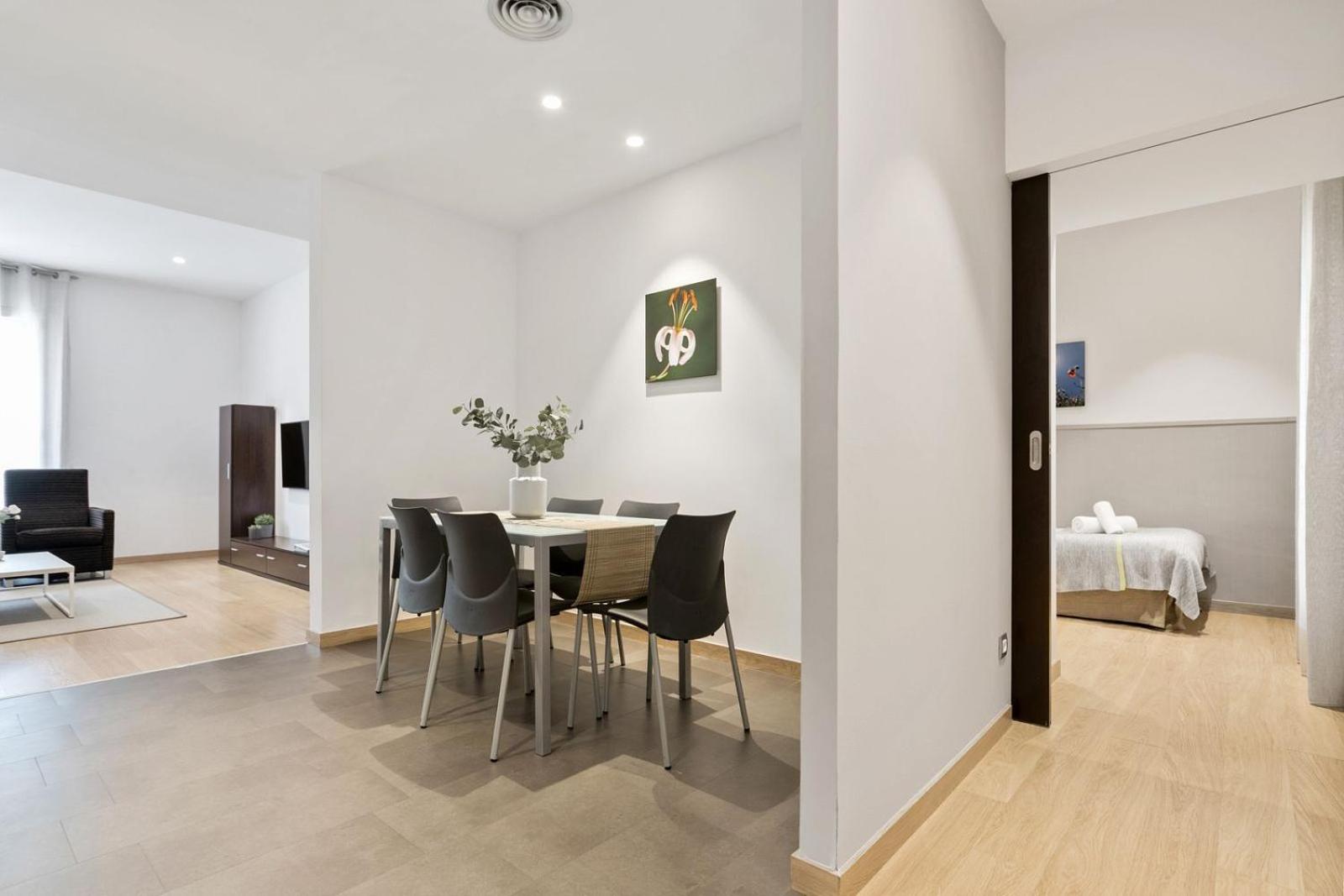 Fisa Rentals Gran Via Apartments