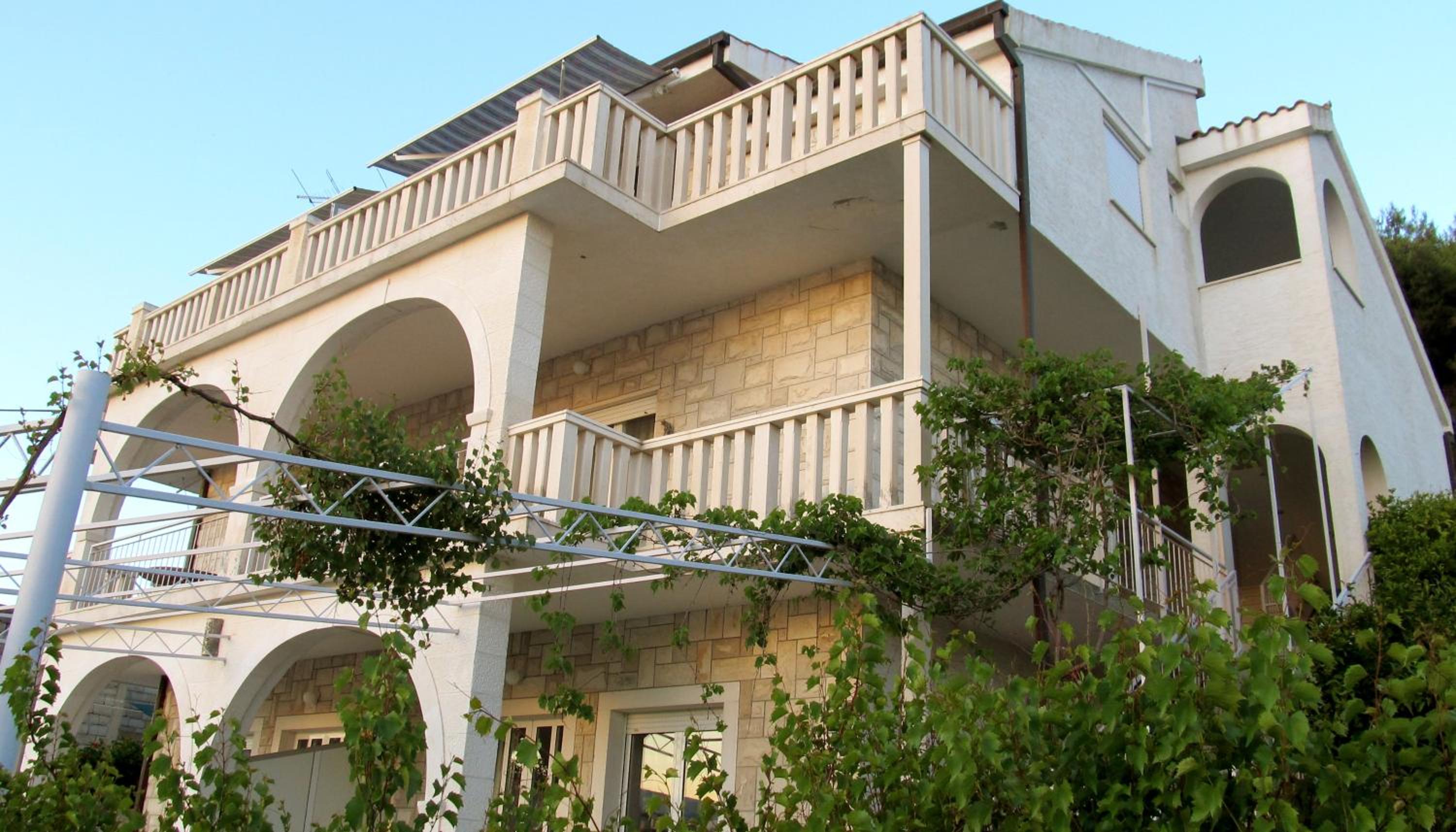 Sea view Apartment in Trogir near the beach view 4