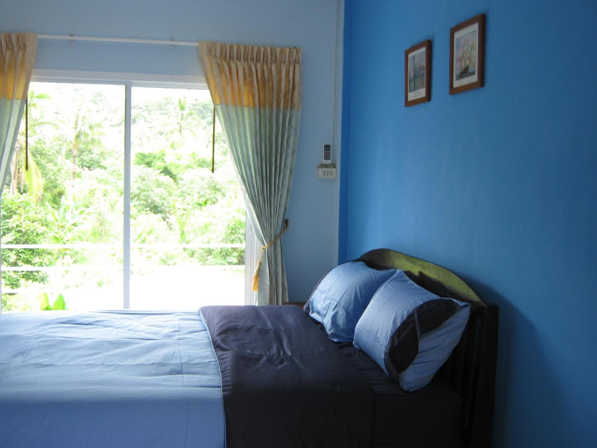 Photo 25