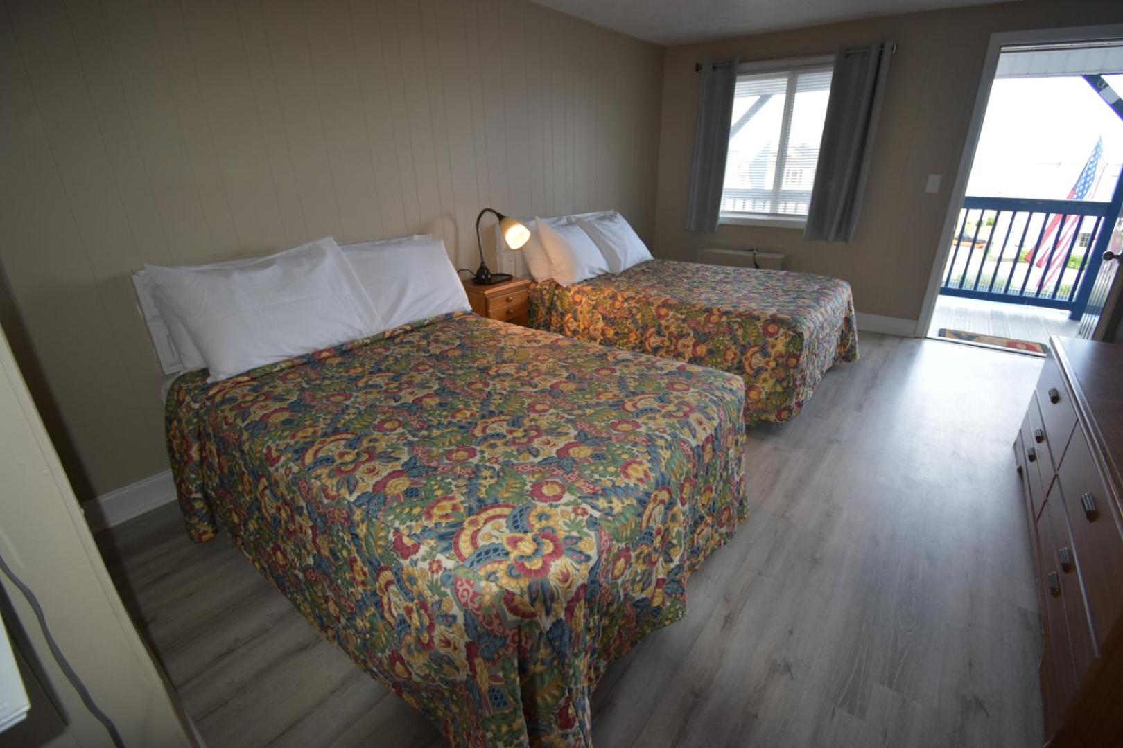 Island View Motel, photo 17
