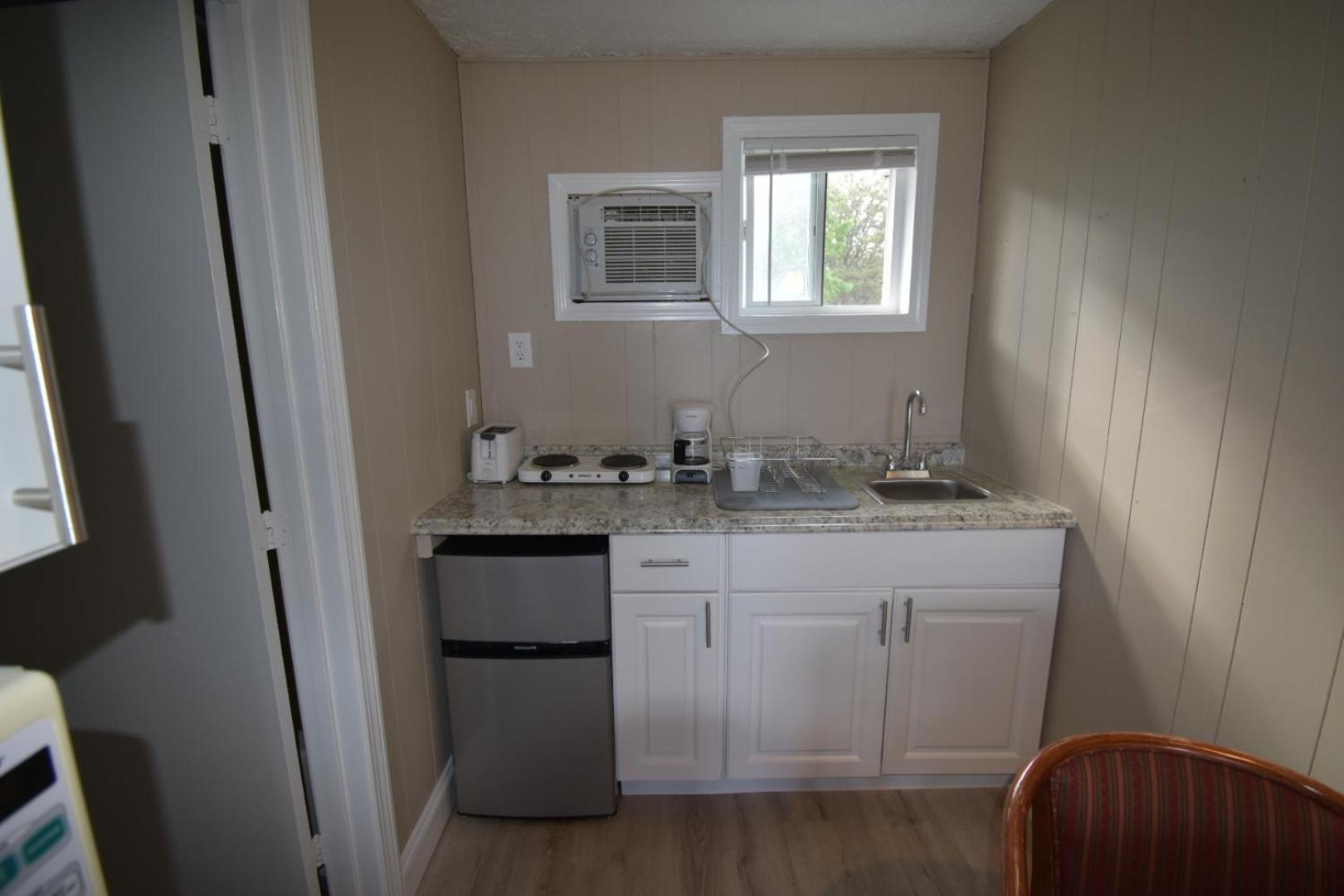 Island View Motel, photo 13