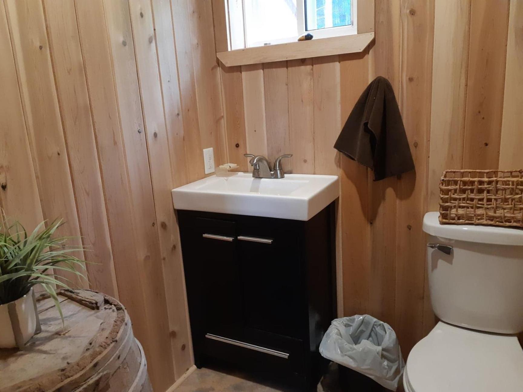 Big Axe Bed & Breakfast