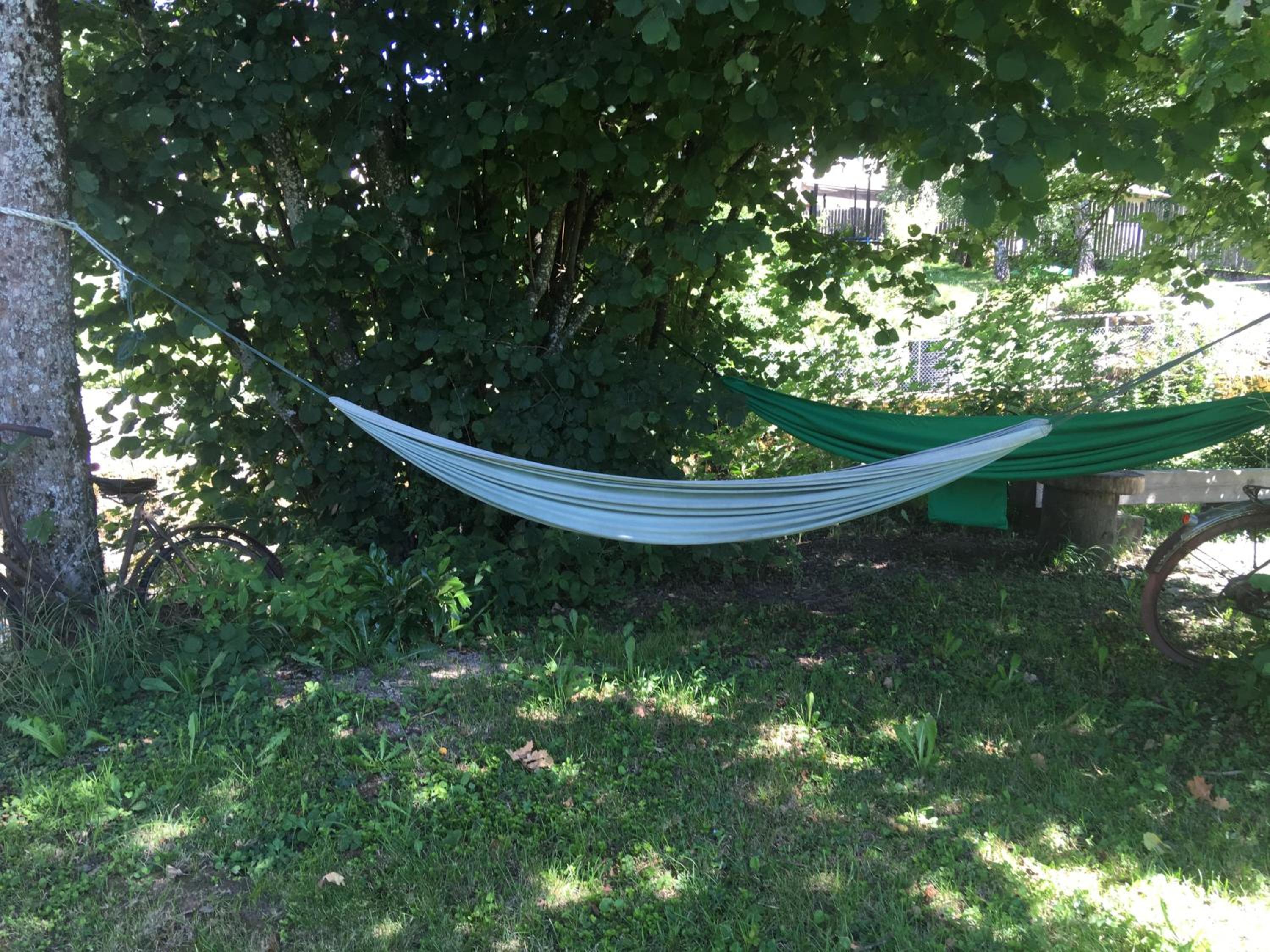 A Côté