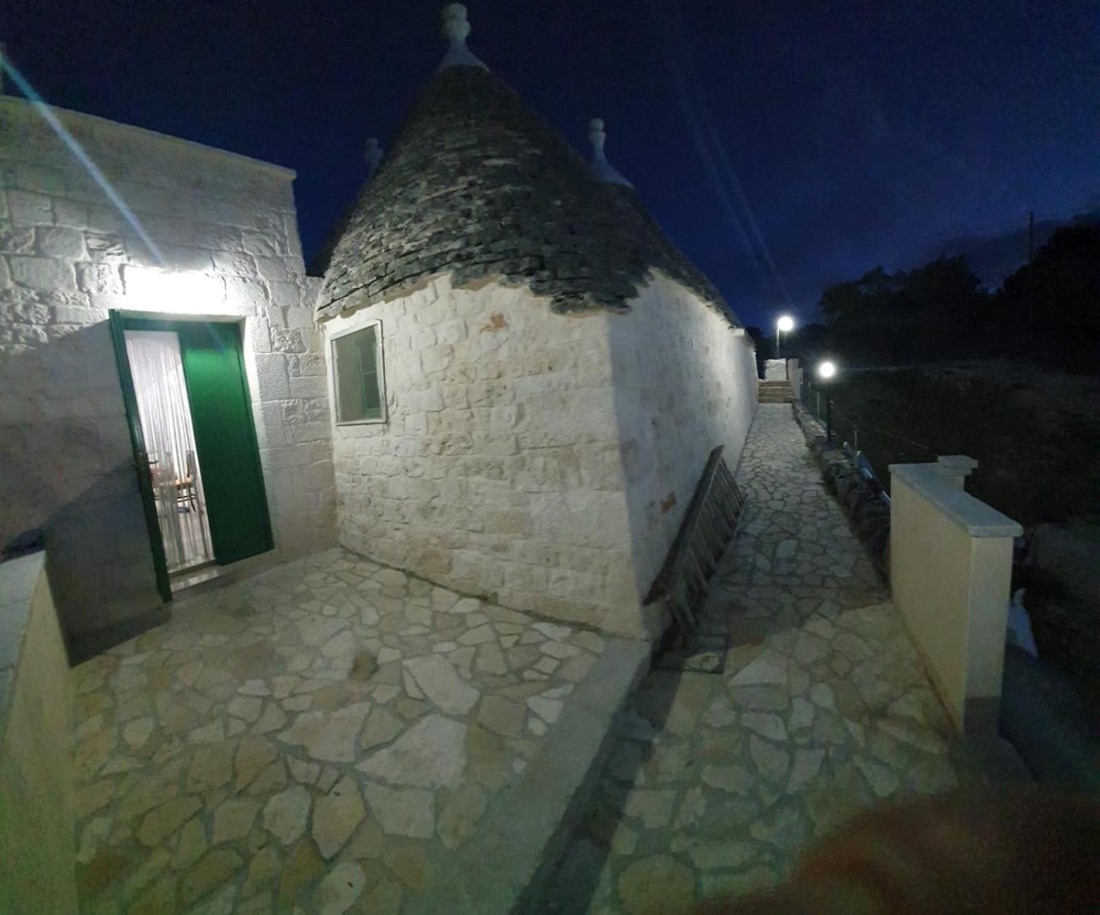 Photo 44