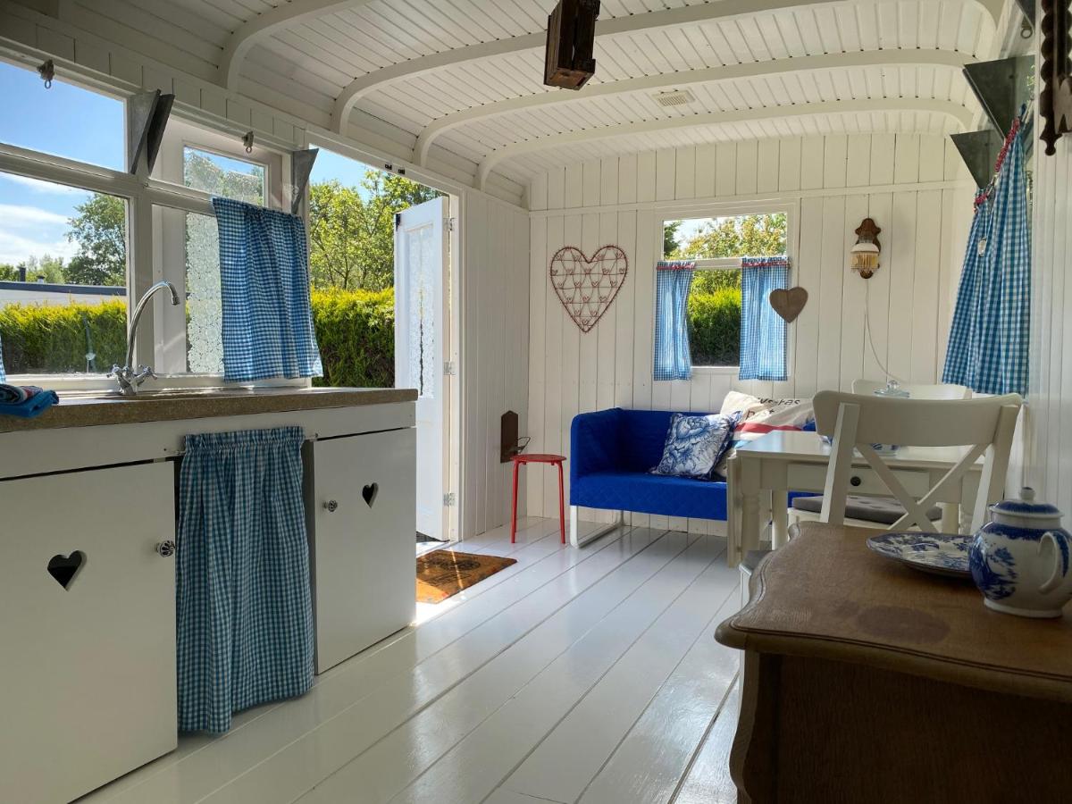Little blue house (on the campsite)