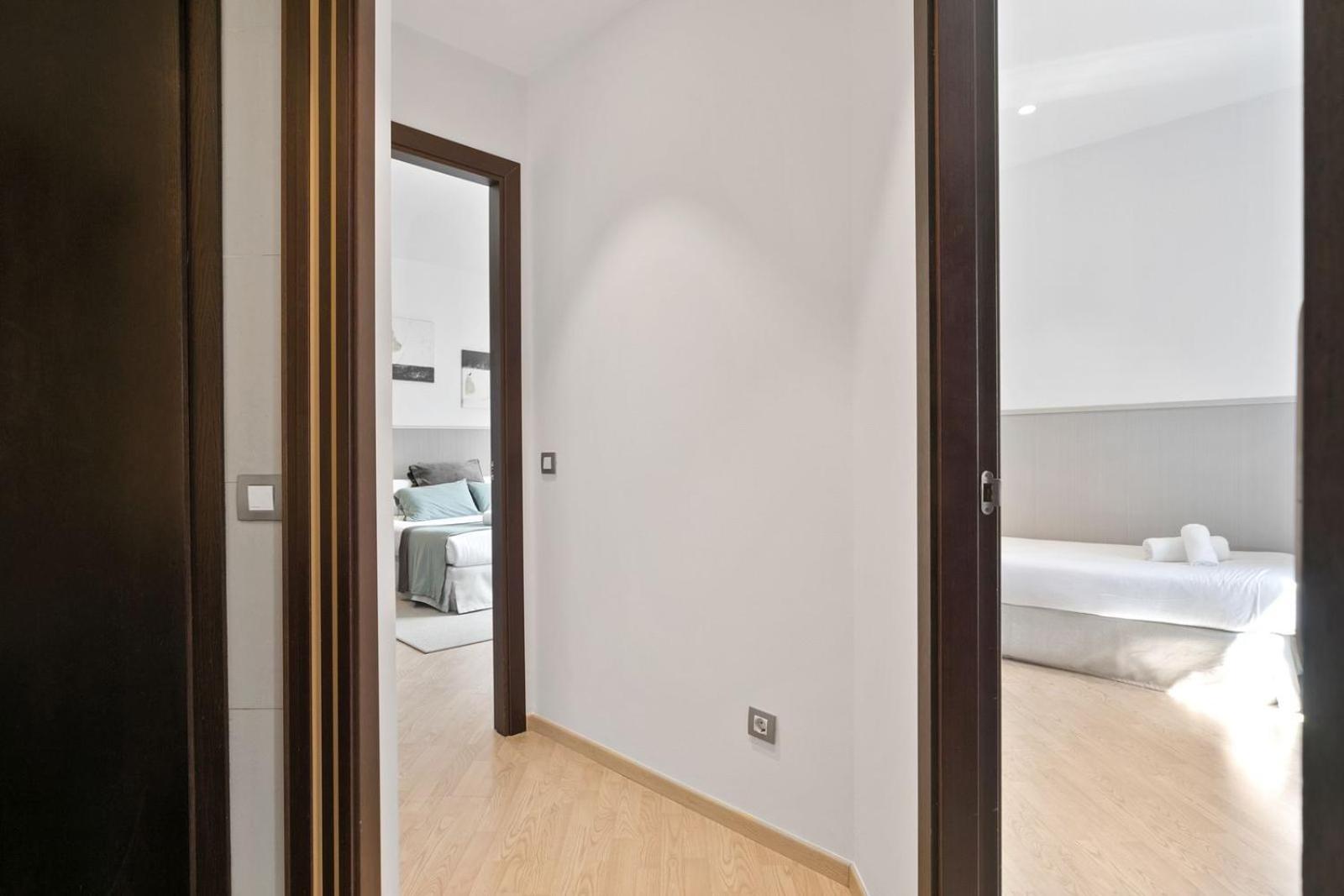 Fisa Rentals Gran Via Apartments