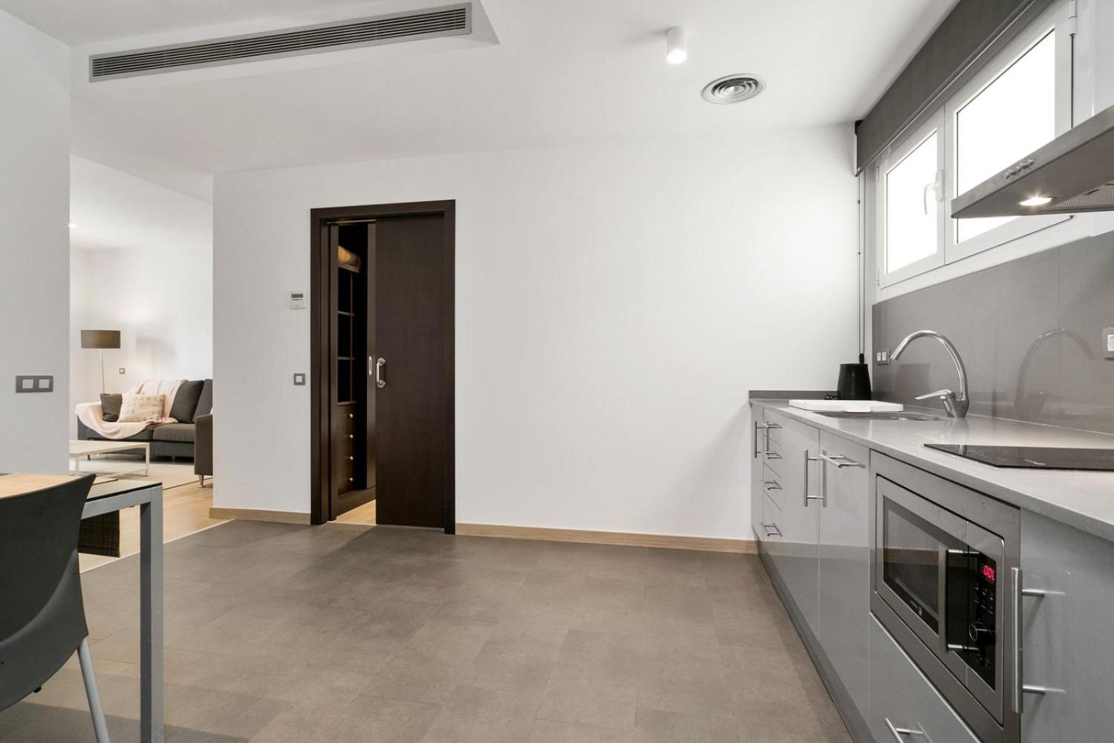 Fisa Rentals Gran Via Apartments