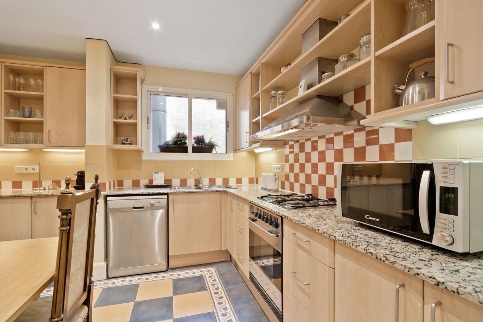 Fisa Rentals Gran Via Apartments