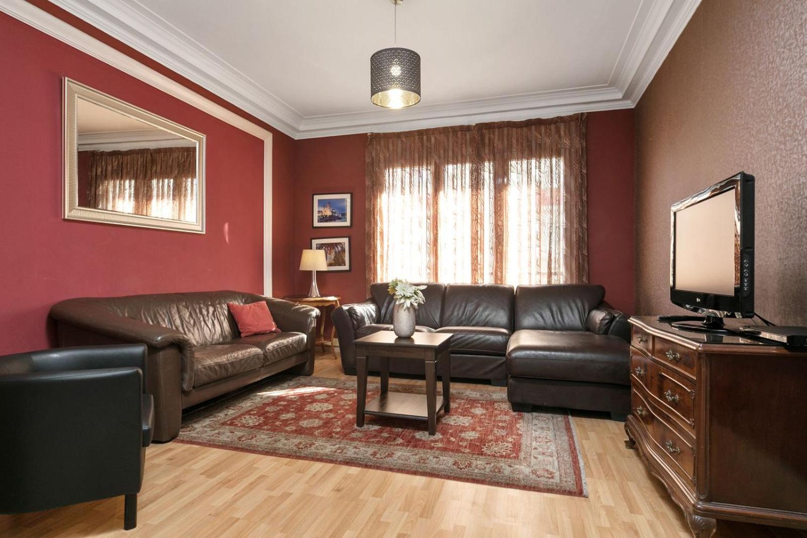 Fisa Rentals Gran Via Apartments