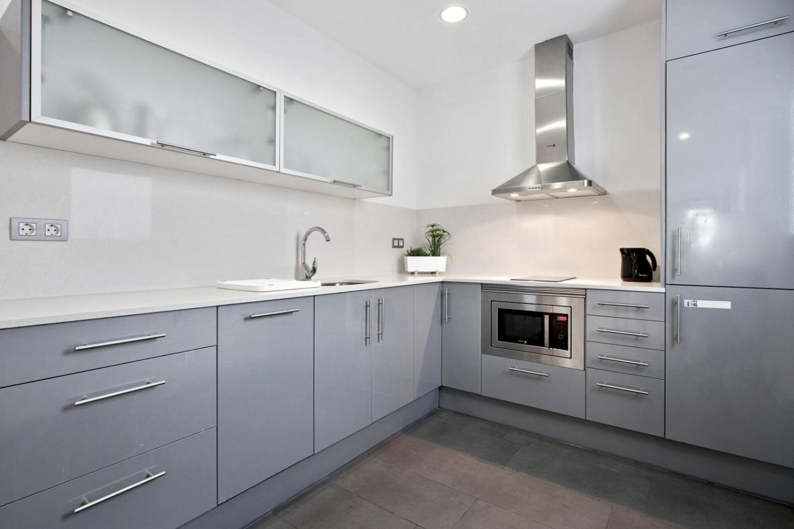 Fisa Rentals Gran Via Apartments