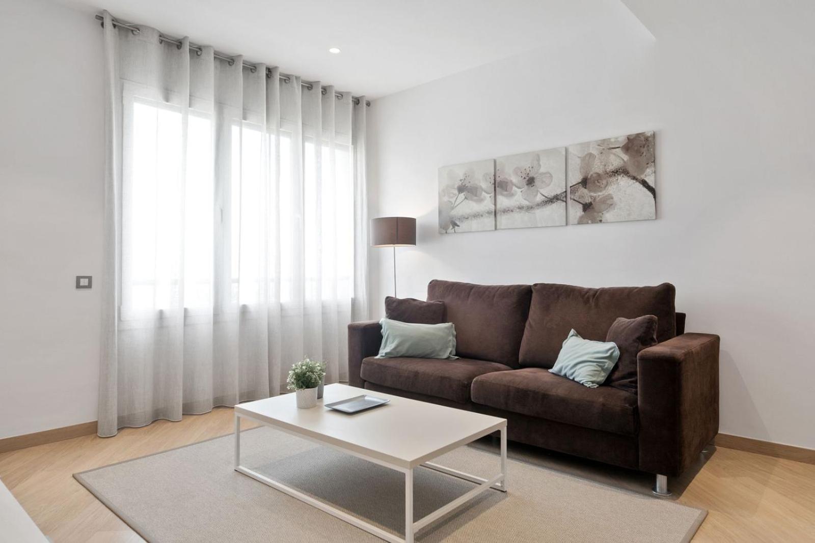 Fisa Rentals Gran Via Apartments