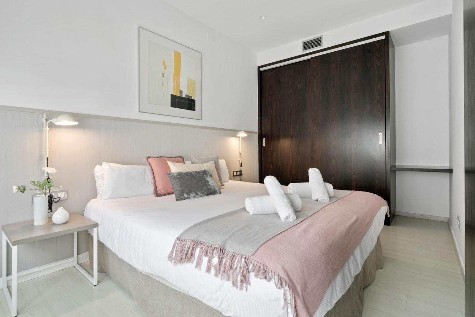 Fisa Rentals Gran Via Apartments
