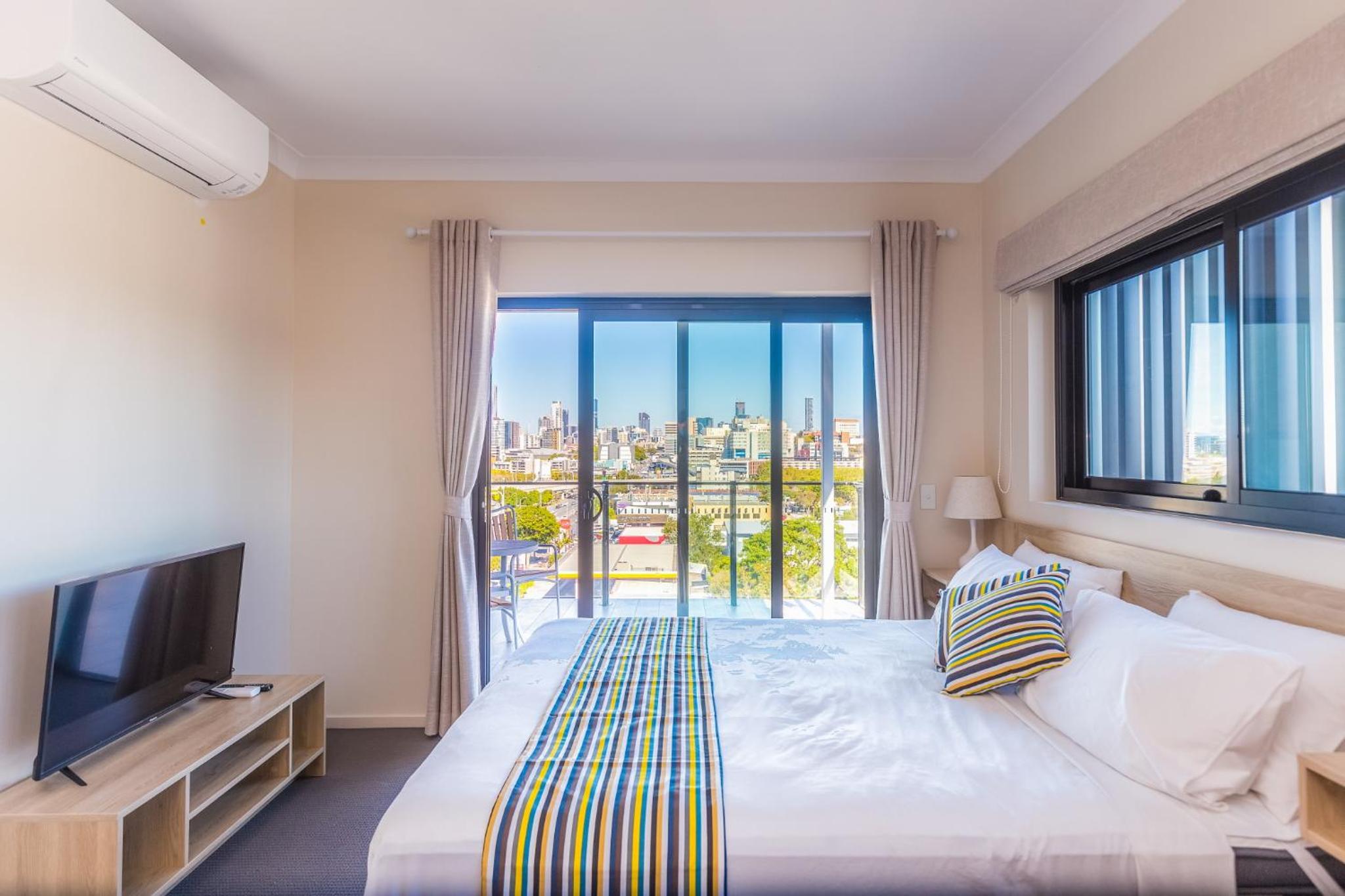 Brisbane Vacations - The Windsor, Hotel Rooms and Apartments, Brisbane - Property Image 9