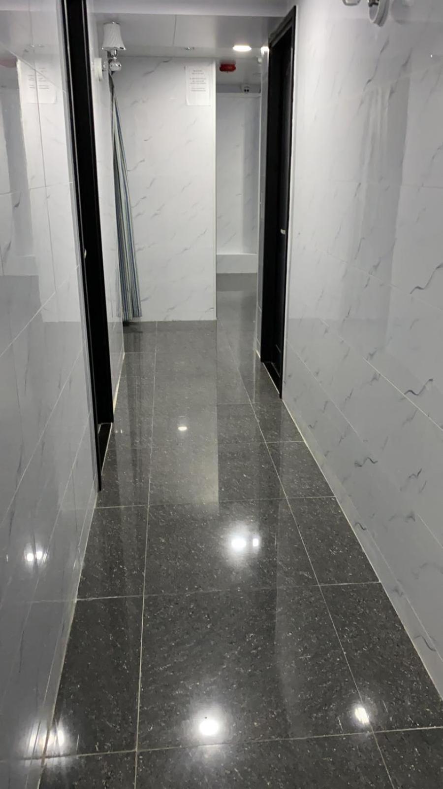 BOHOL HOSTEL Dhillon Hotels HK Block D 24 HOUR RECEPTION 10th floor Block D CHUNGKING MANSION