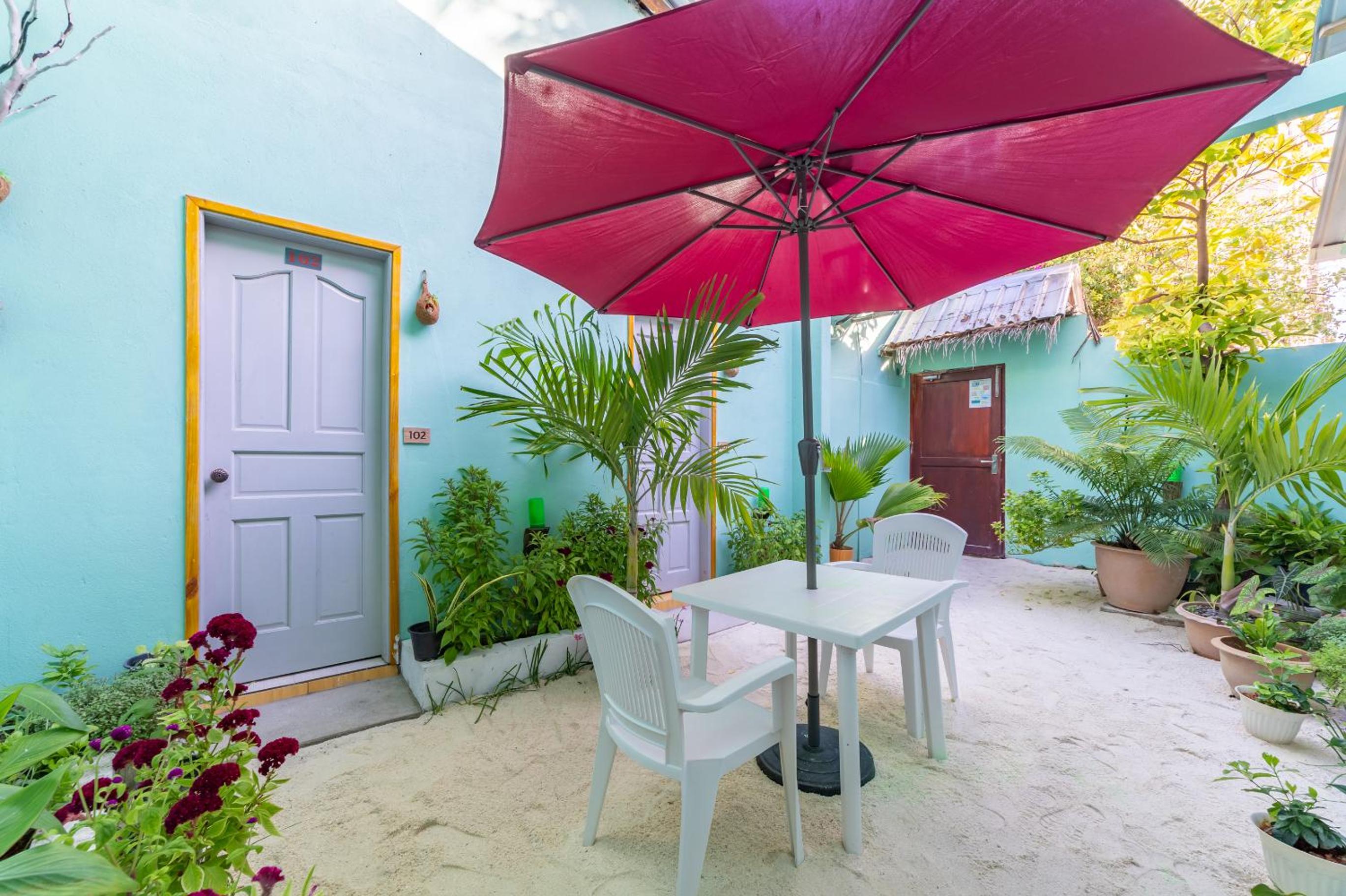 Olhumathi View Inn