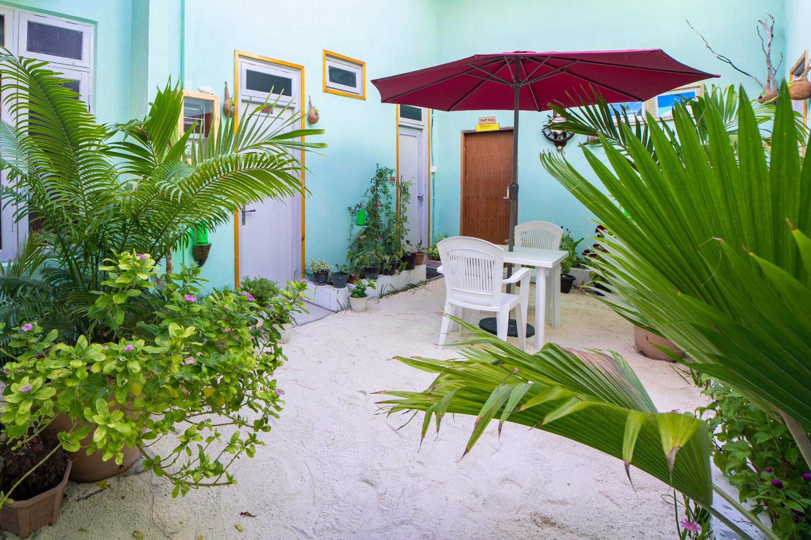 Olhumathi View Inn