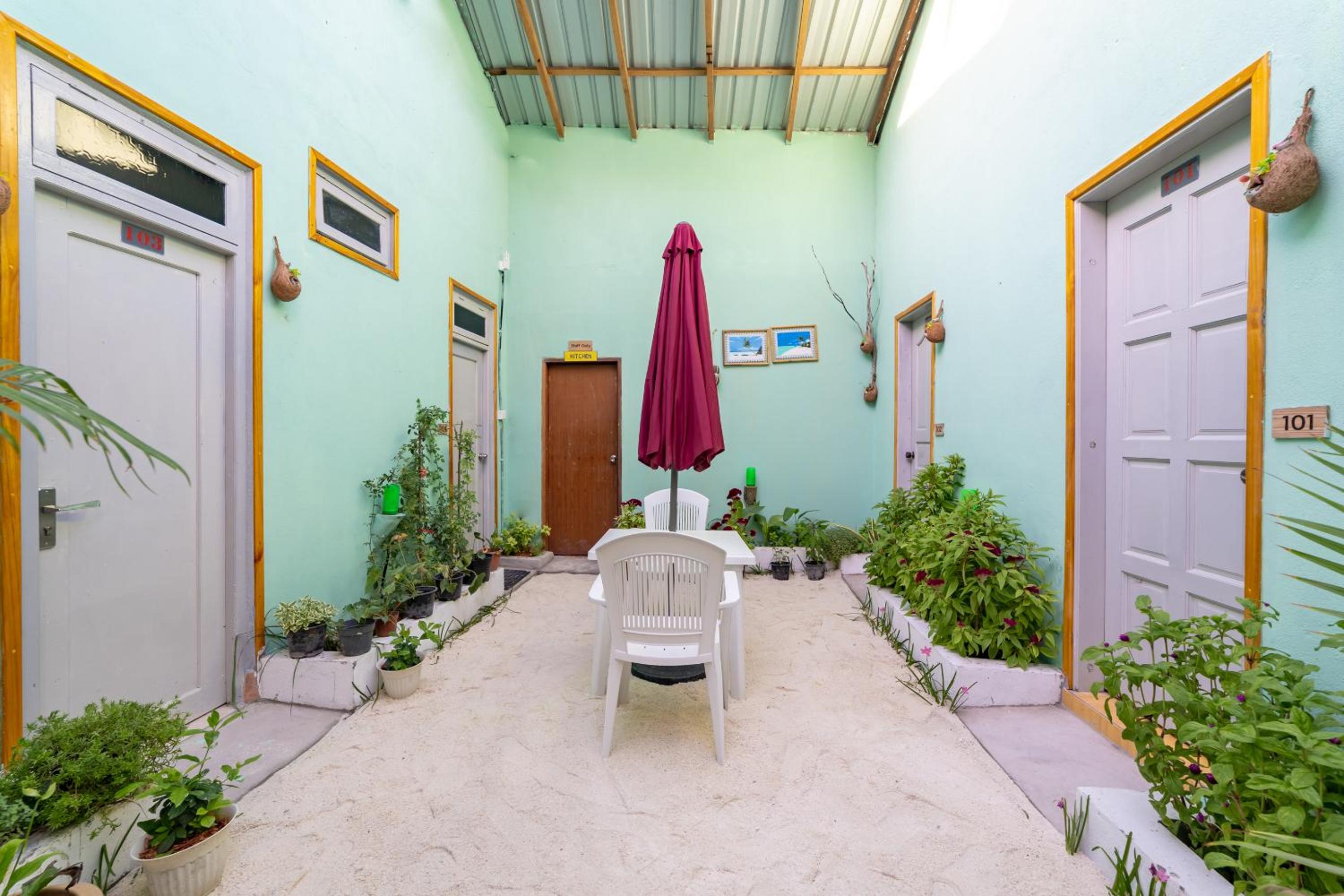Olhumathi View Inn