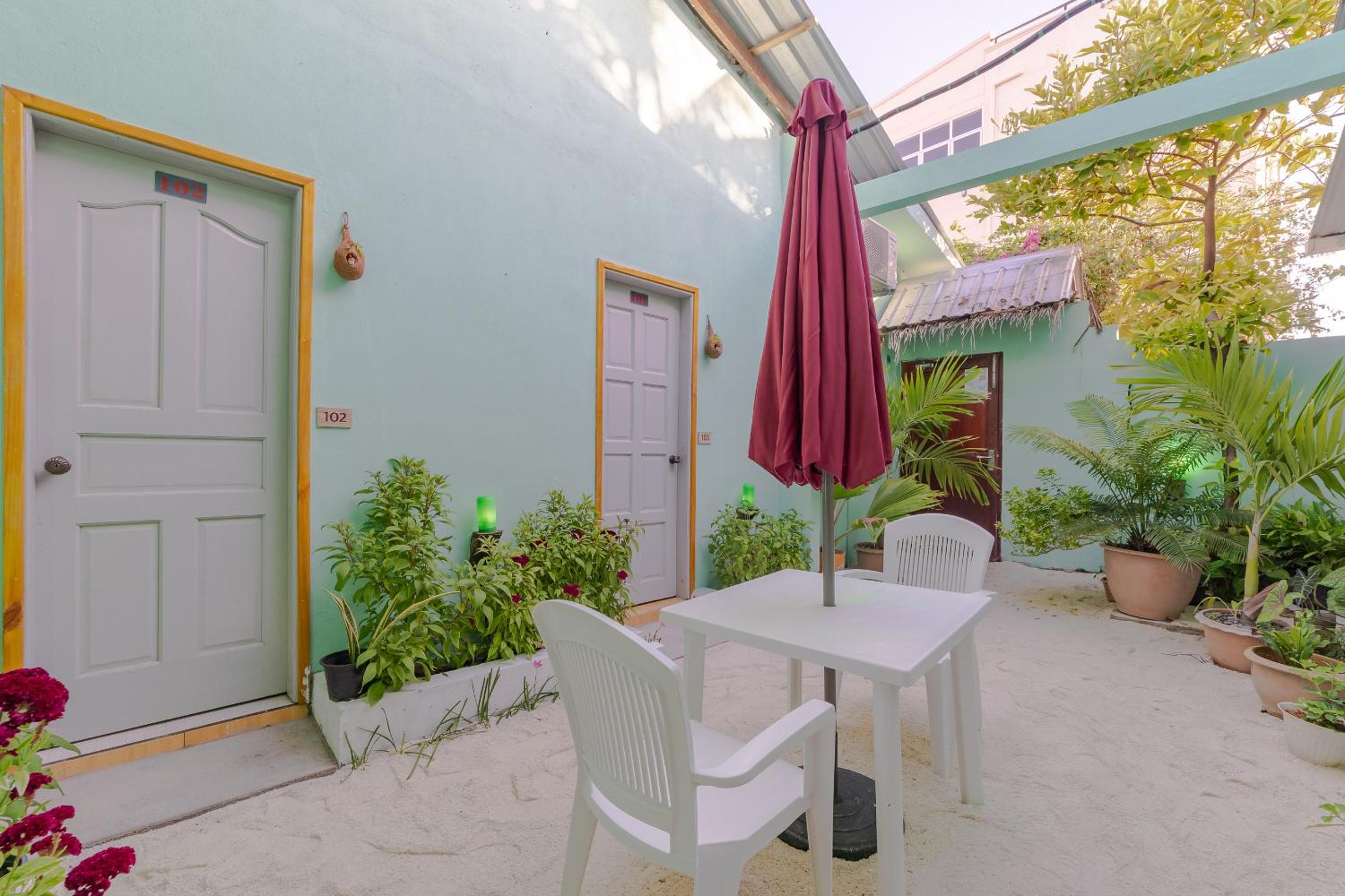 Olhumathi View Inn