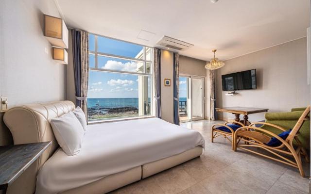 Hotel White House 16