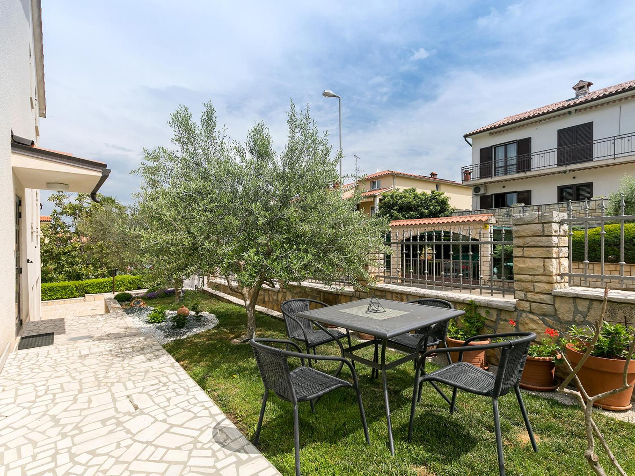 Apartments Davorka view 3