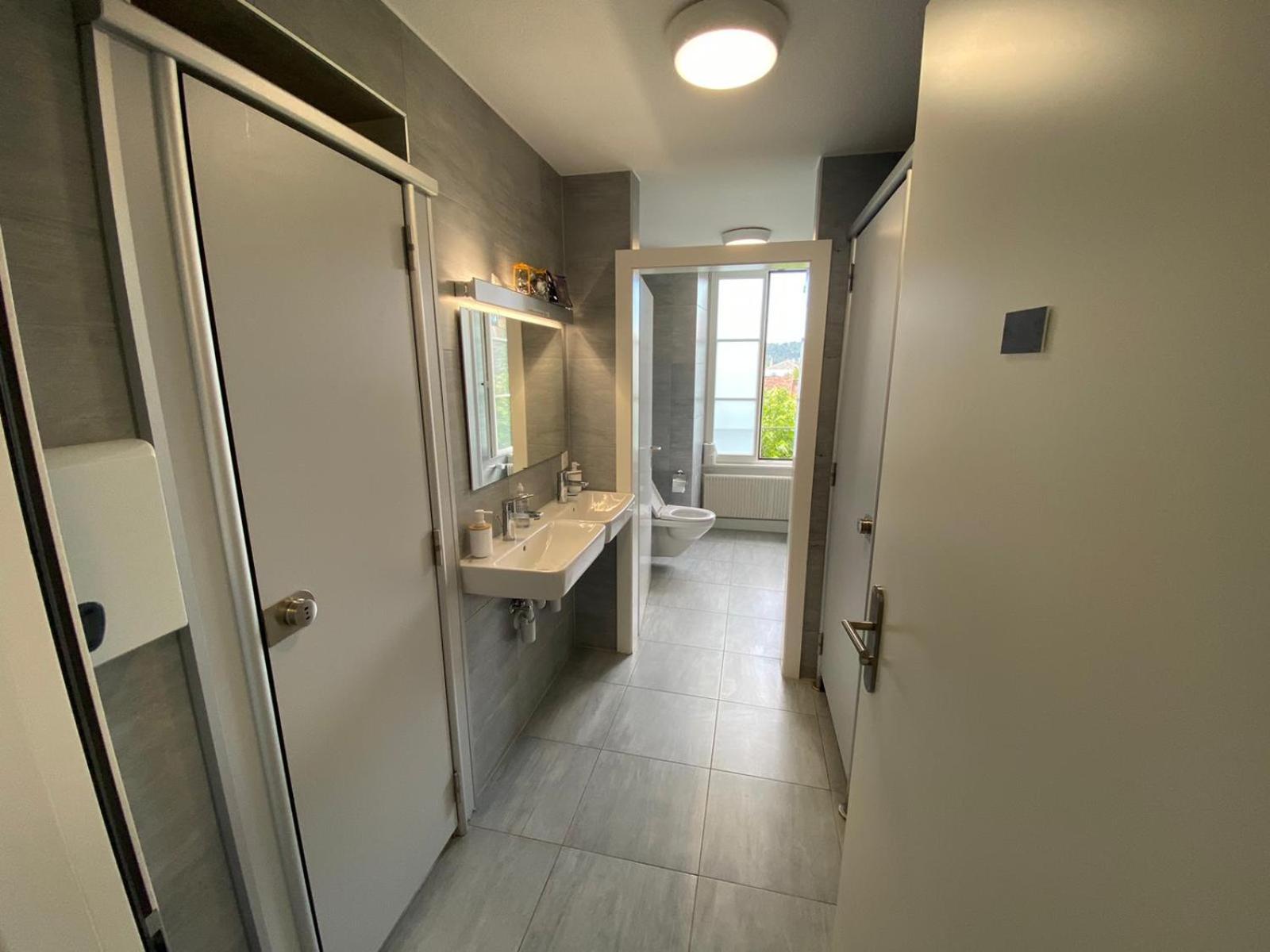 The 5 continents III - Premium appartment by Stay Swiss