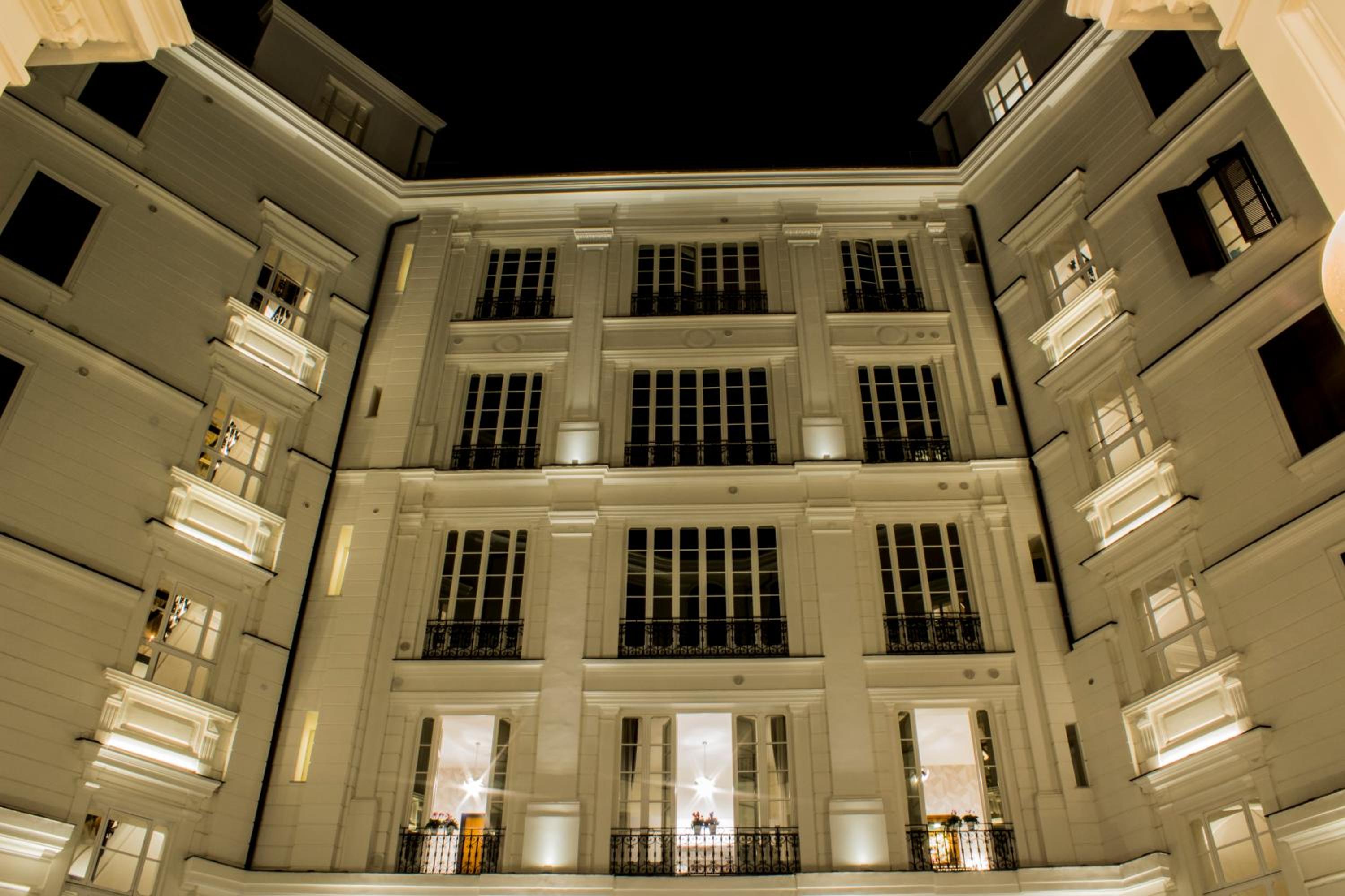 Napoli Mariana Luxury