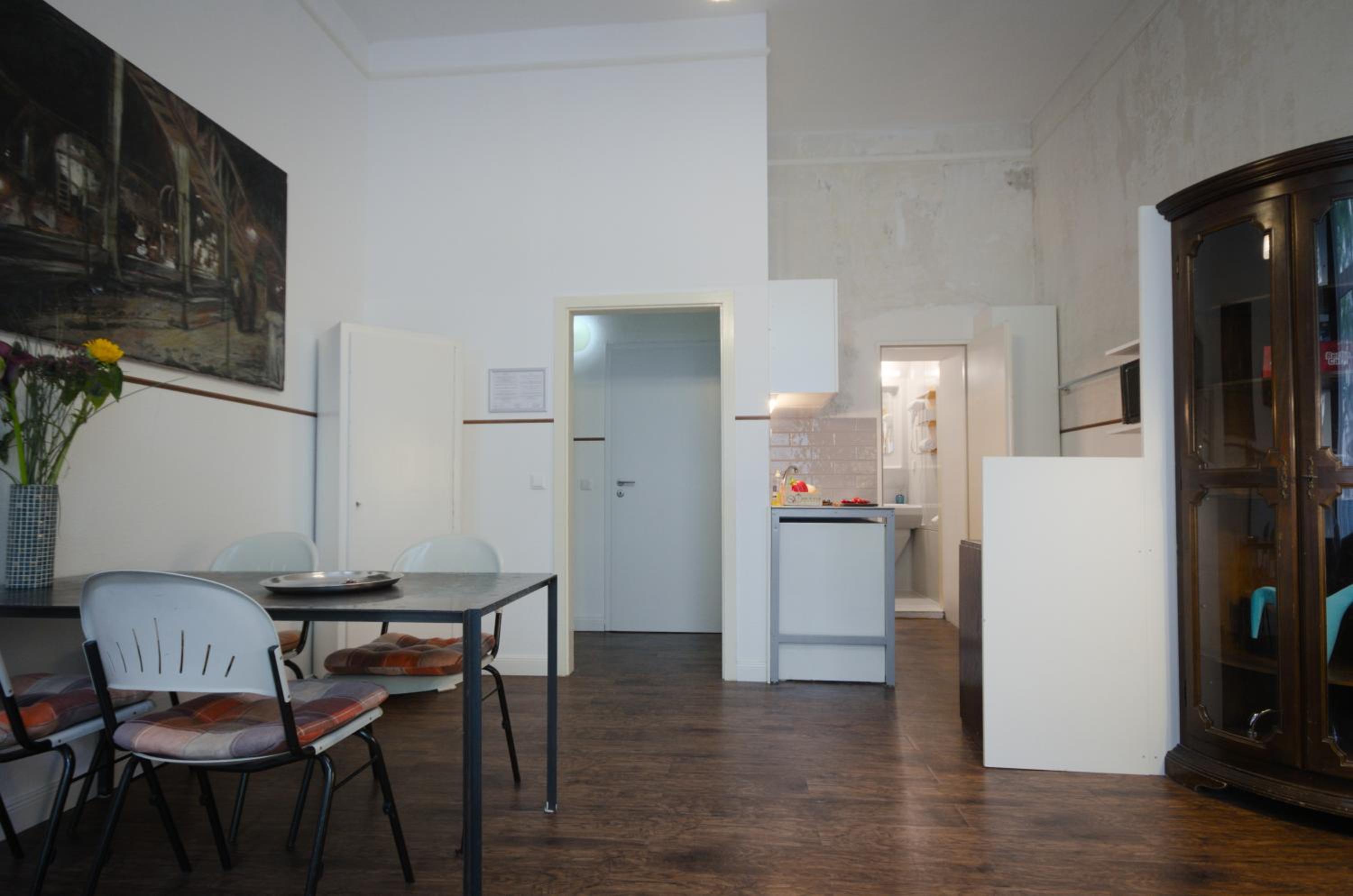 Altbauwohnung mit 3 Bädern (PB6) photo 4