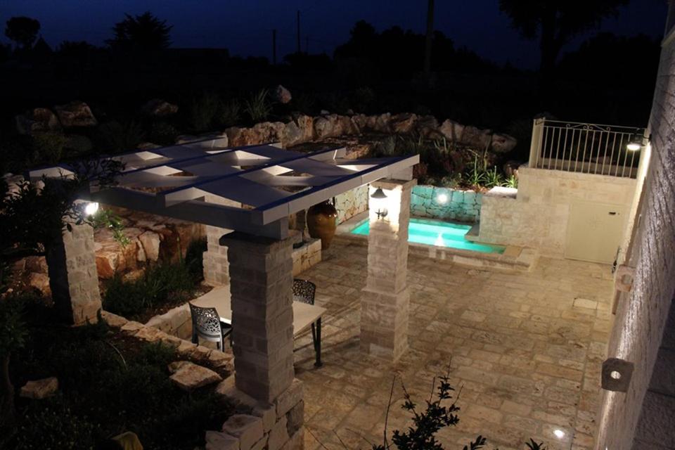 Trulli Arco Antico view 4
