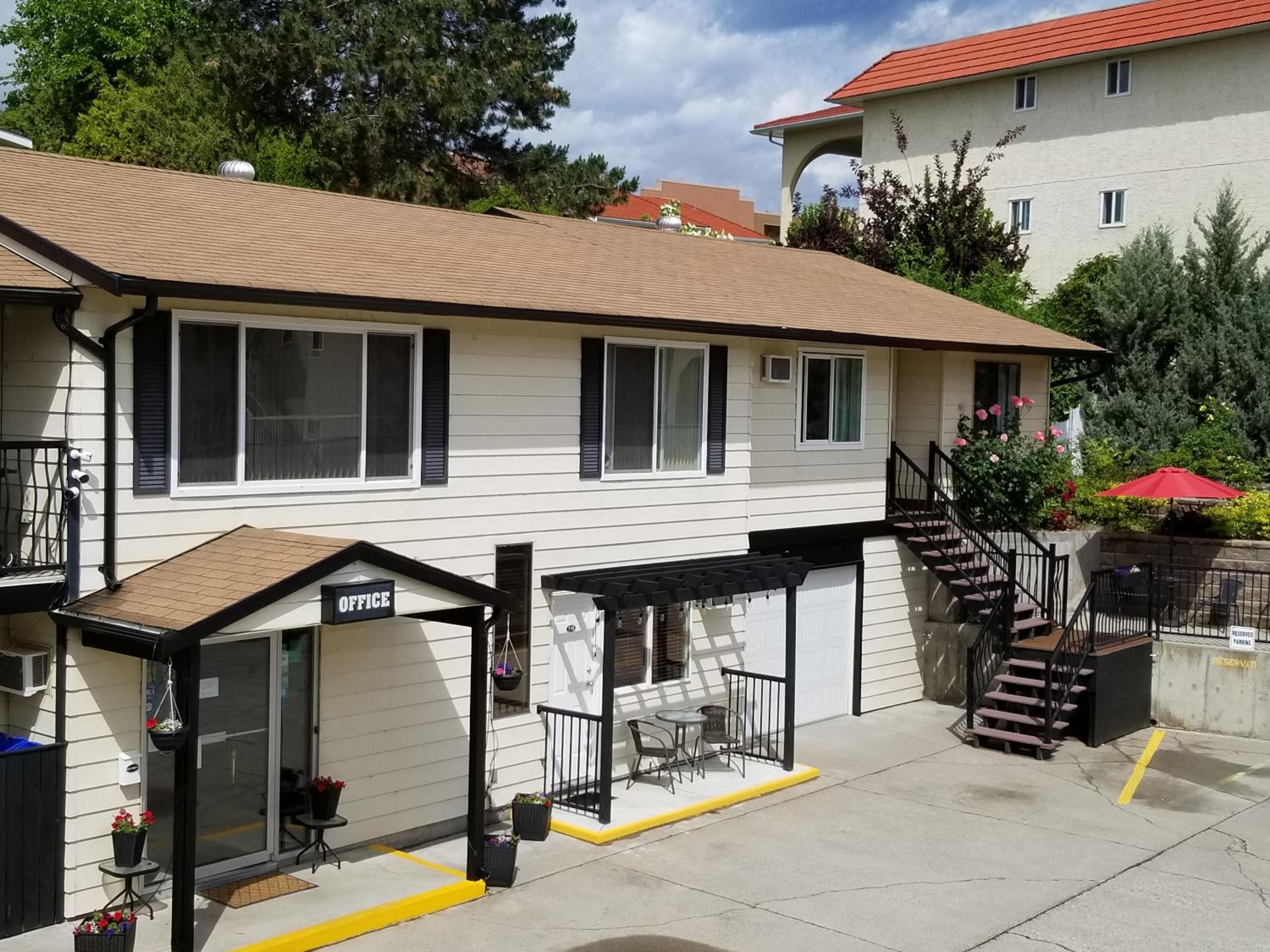 Osoyoos Lakeview Inn & Suites