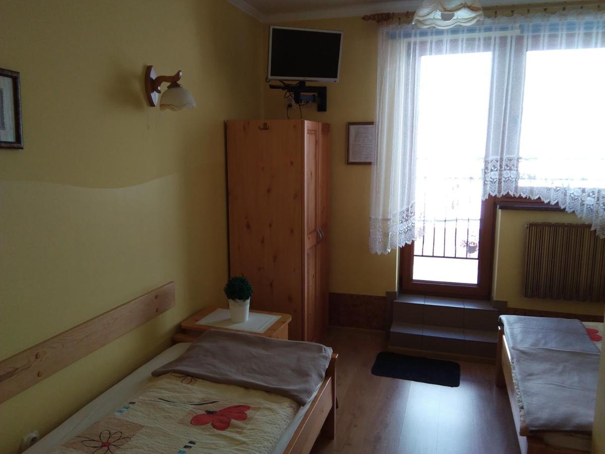 Photo 42