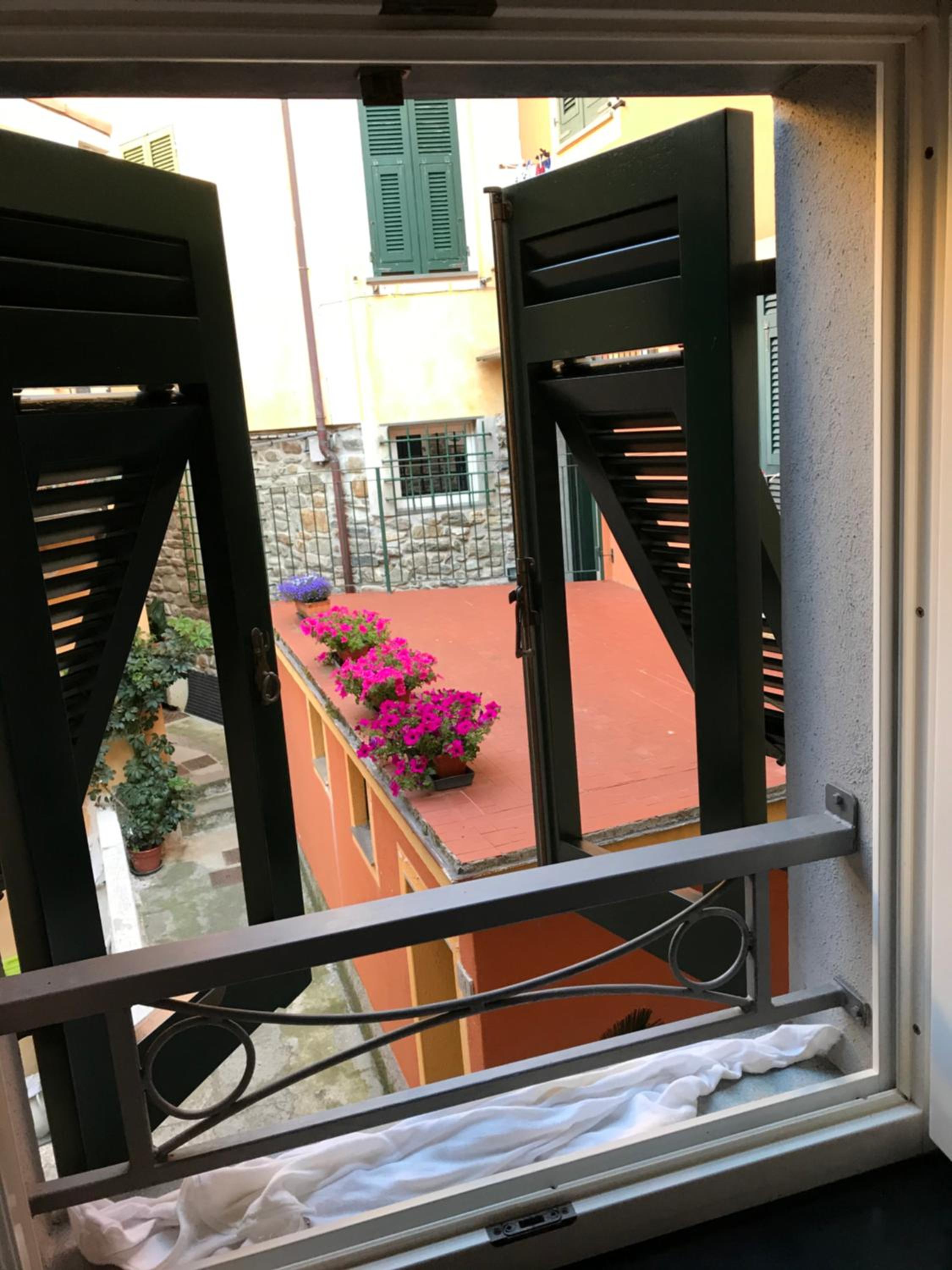 Giuli camera vista mare photo 3