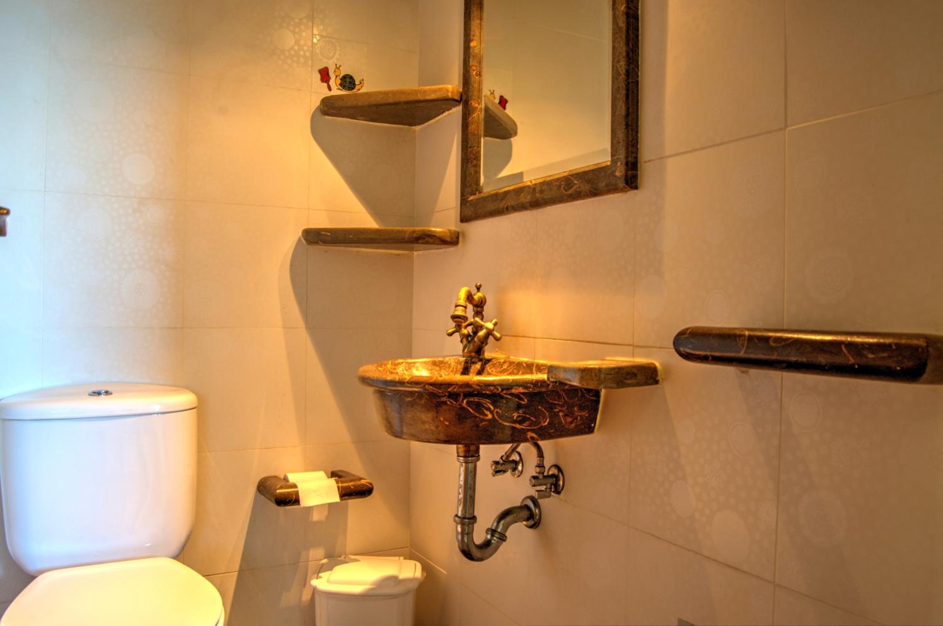 Photo 36