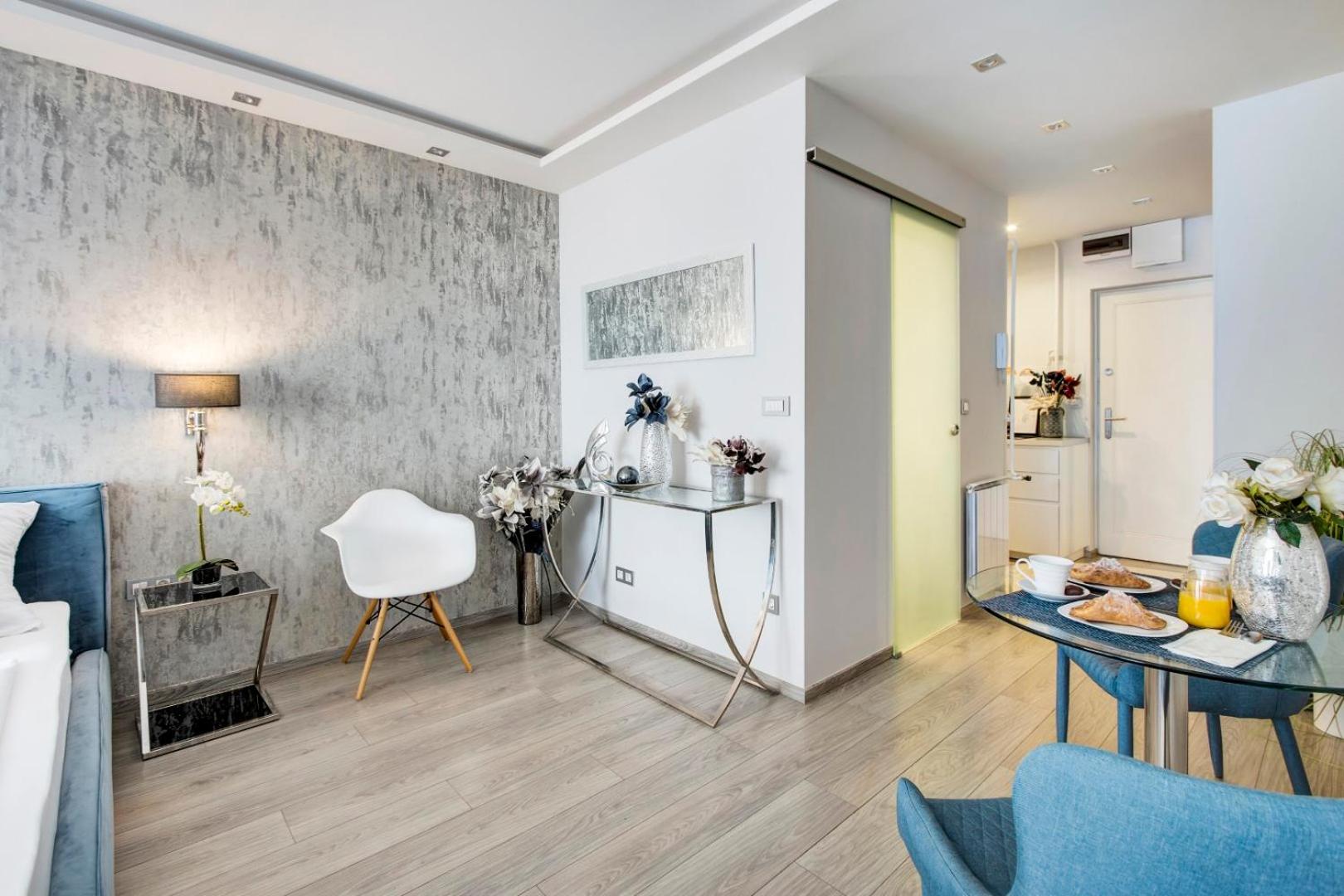Danube Corso Boutique Apartment view 3