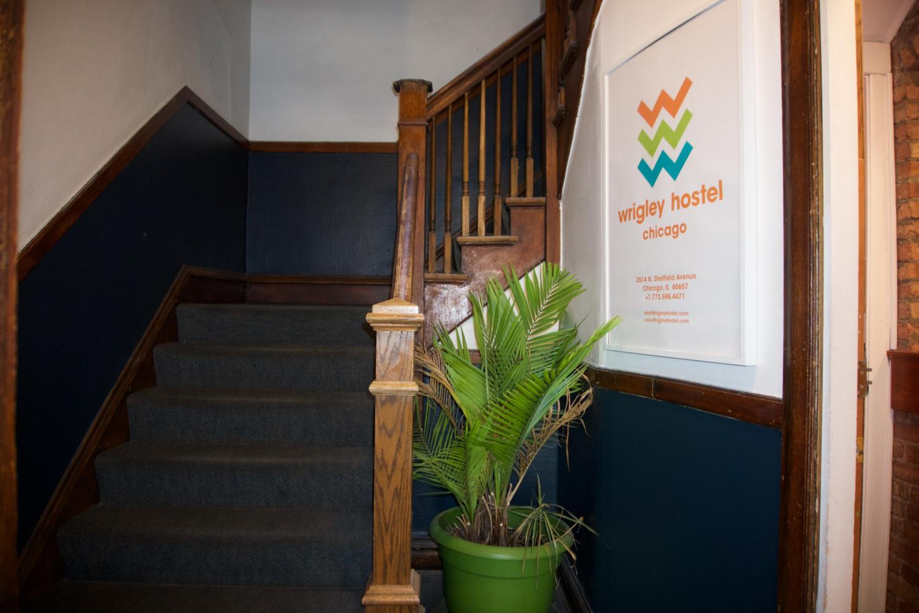Wrigley Hostel - Chicago