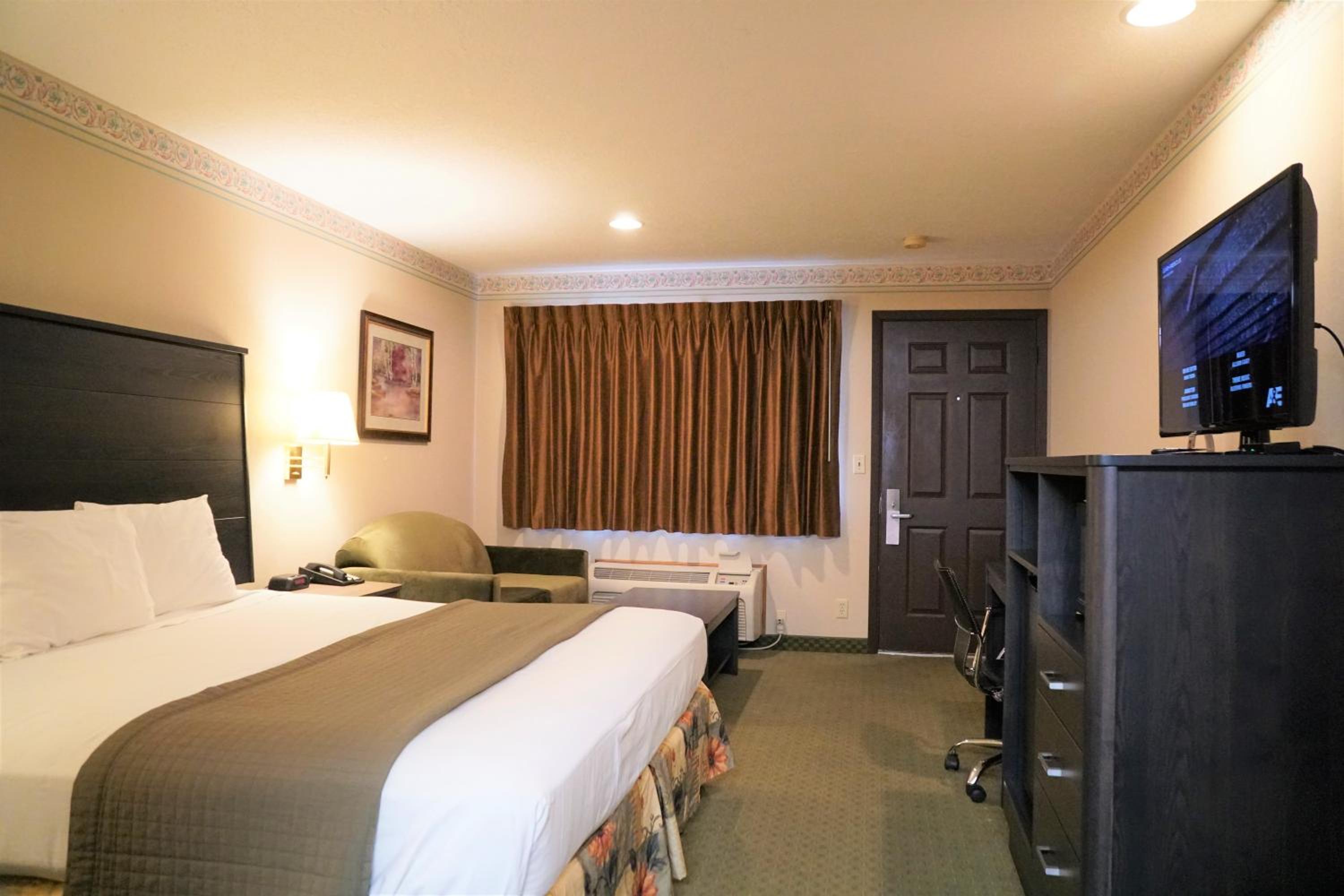 College Inn view 5