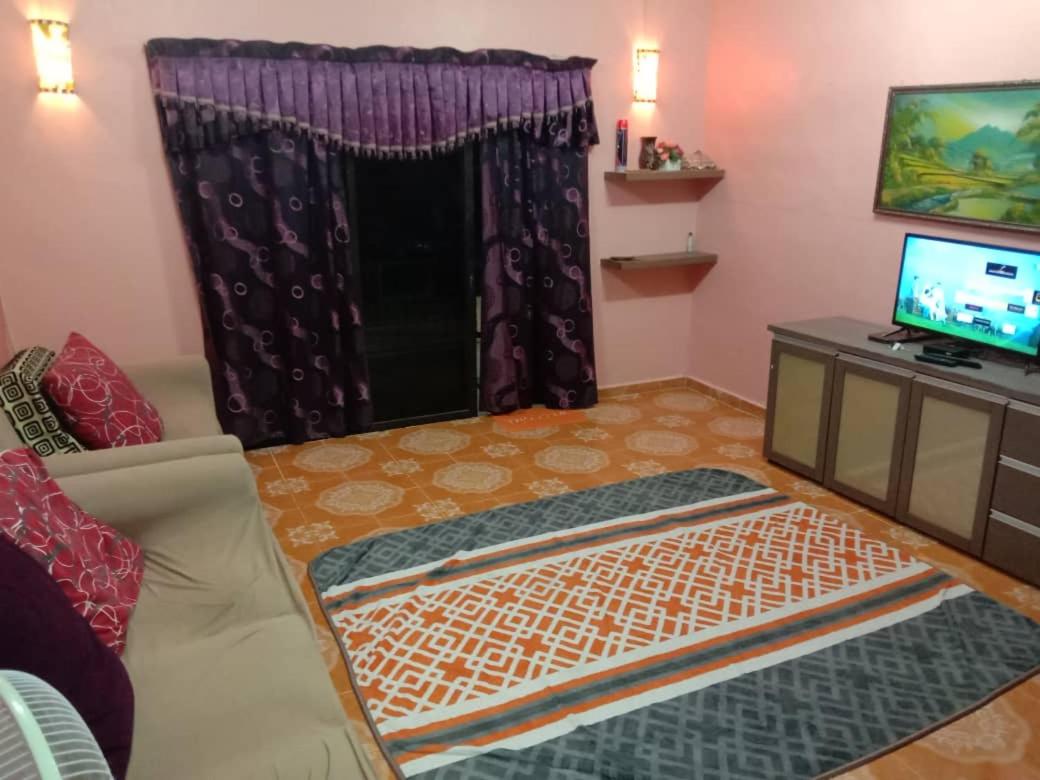 Reeniy Homestay Mersing photo 8