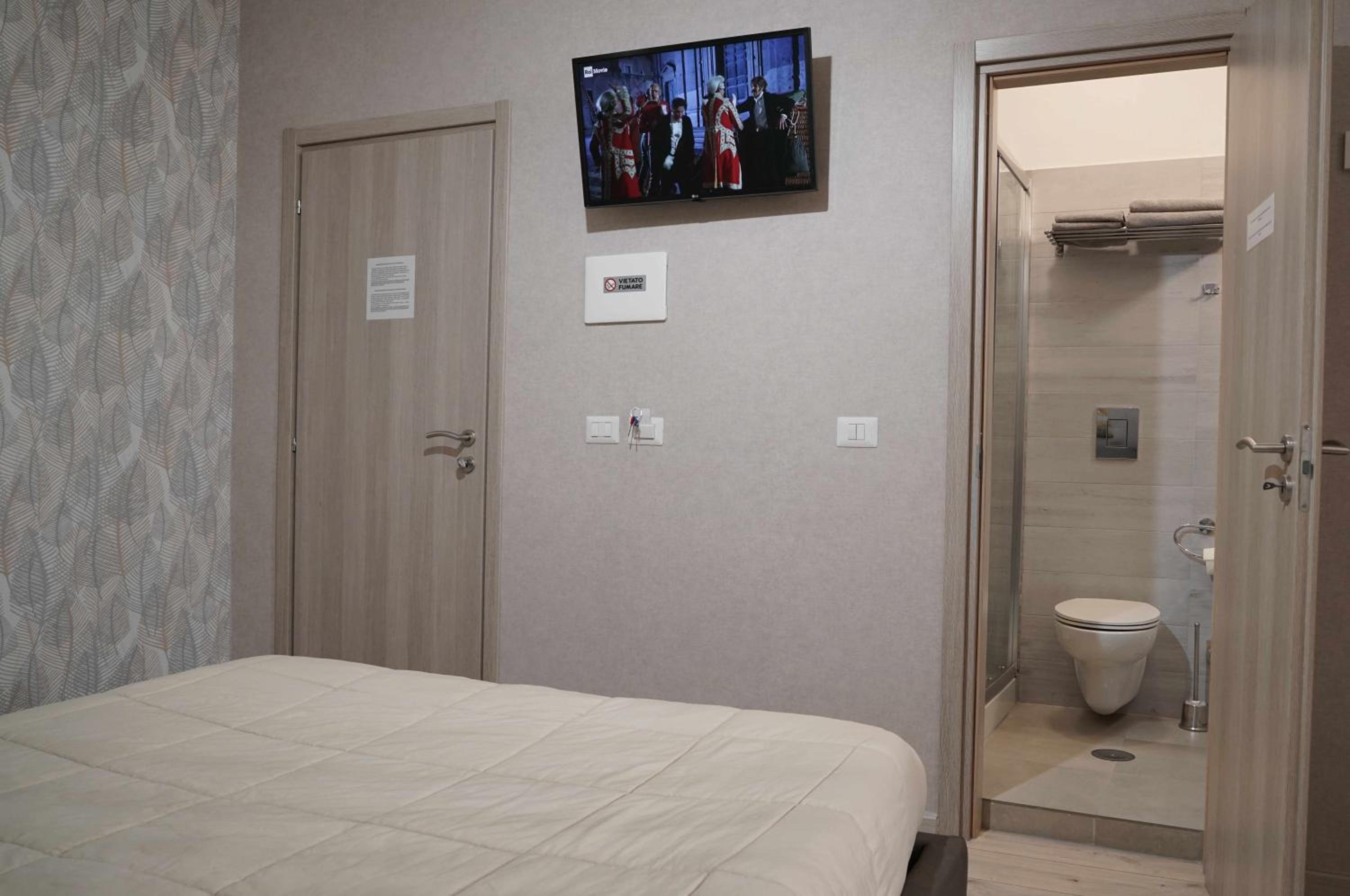 Nitto House en Bari — hotel room