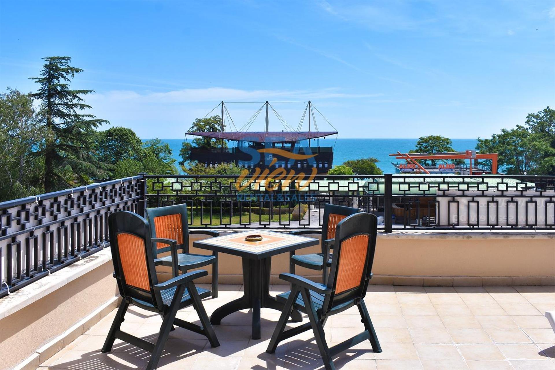 SEAVIEW BG Beach Front Suites view 3
