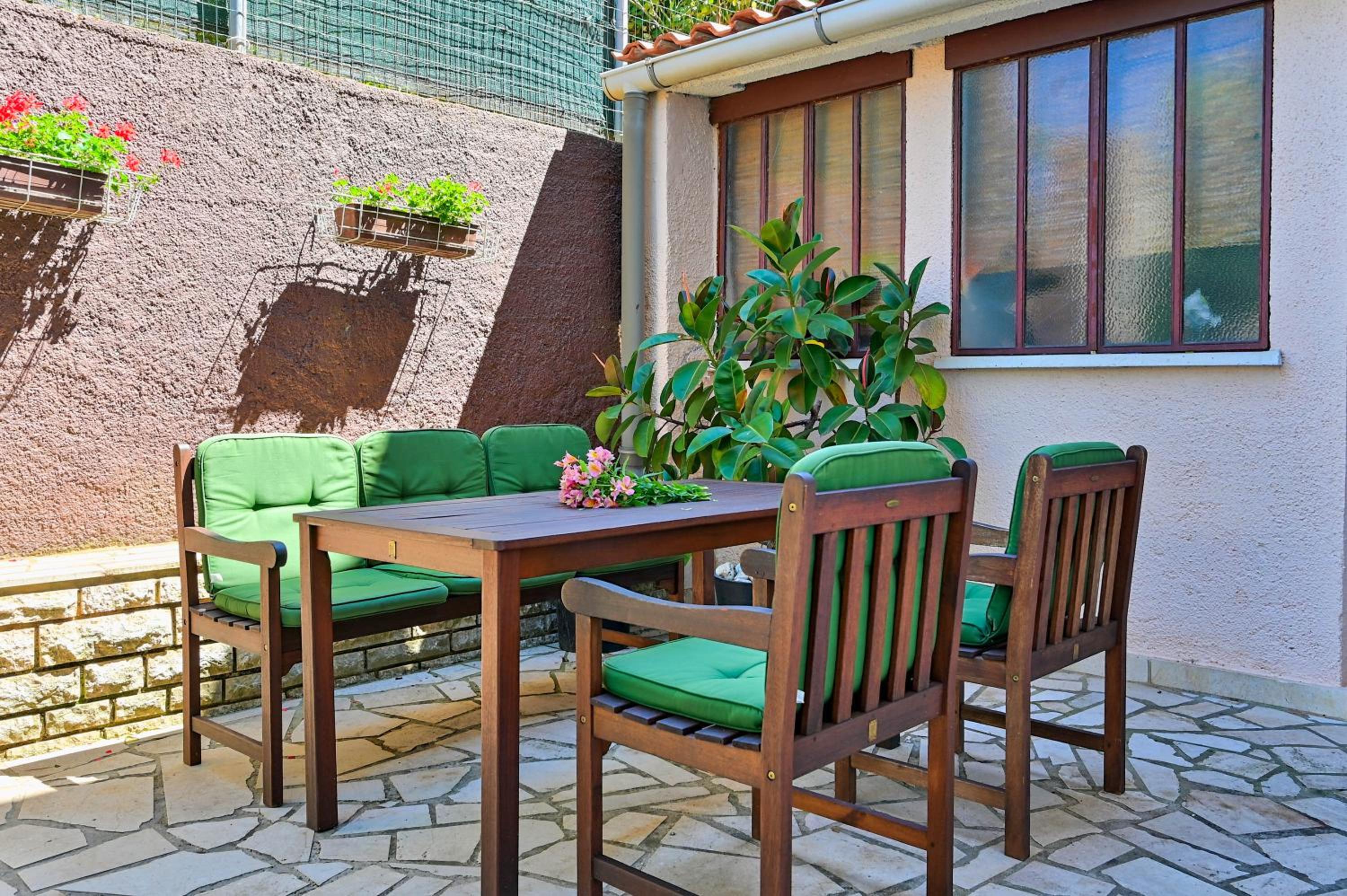 Apartments Marija Pula view 2